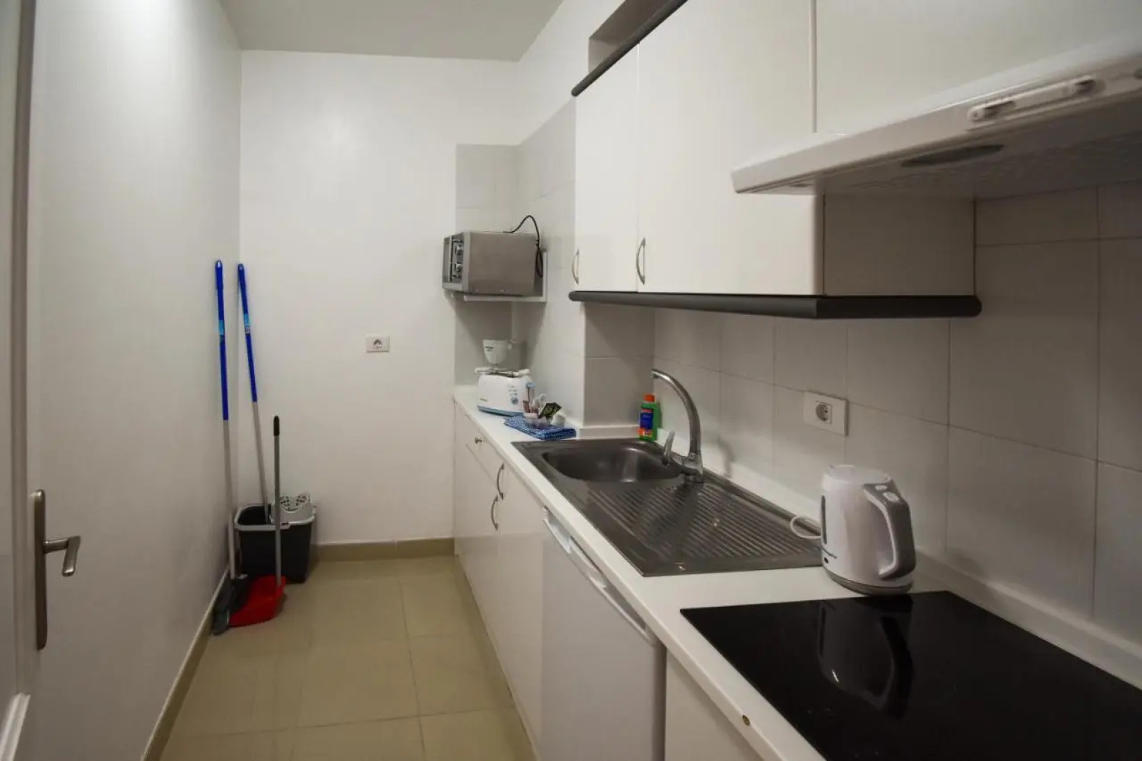 Coral La Quinta Park Suites