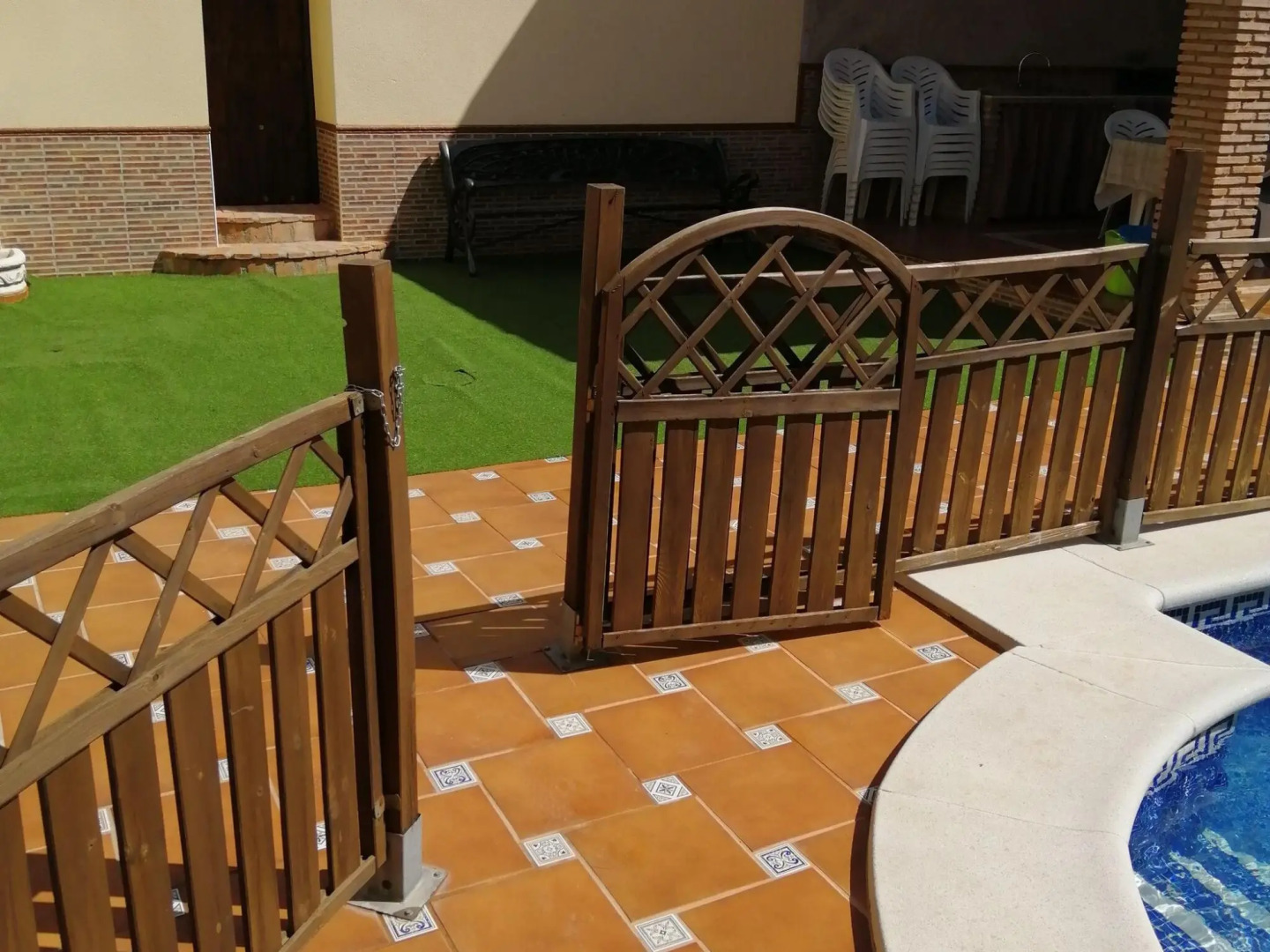 Alluring Holiday Home in Córdoba with Private Swimming Pool