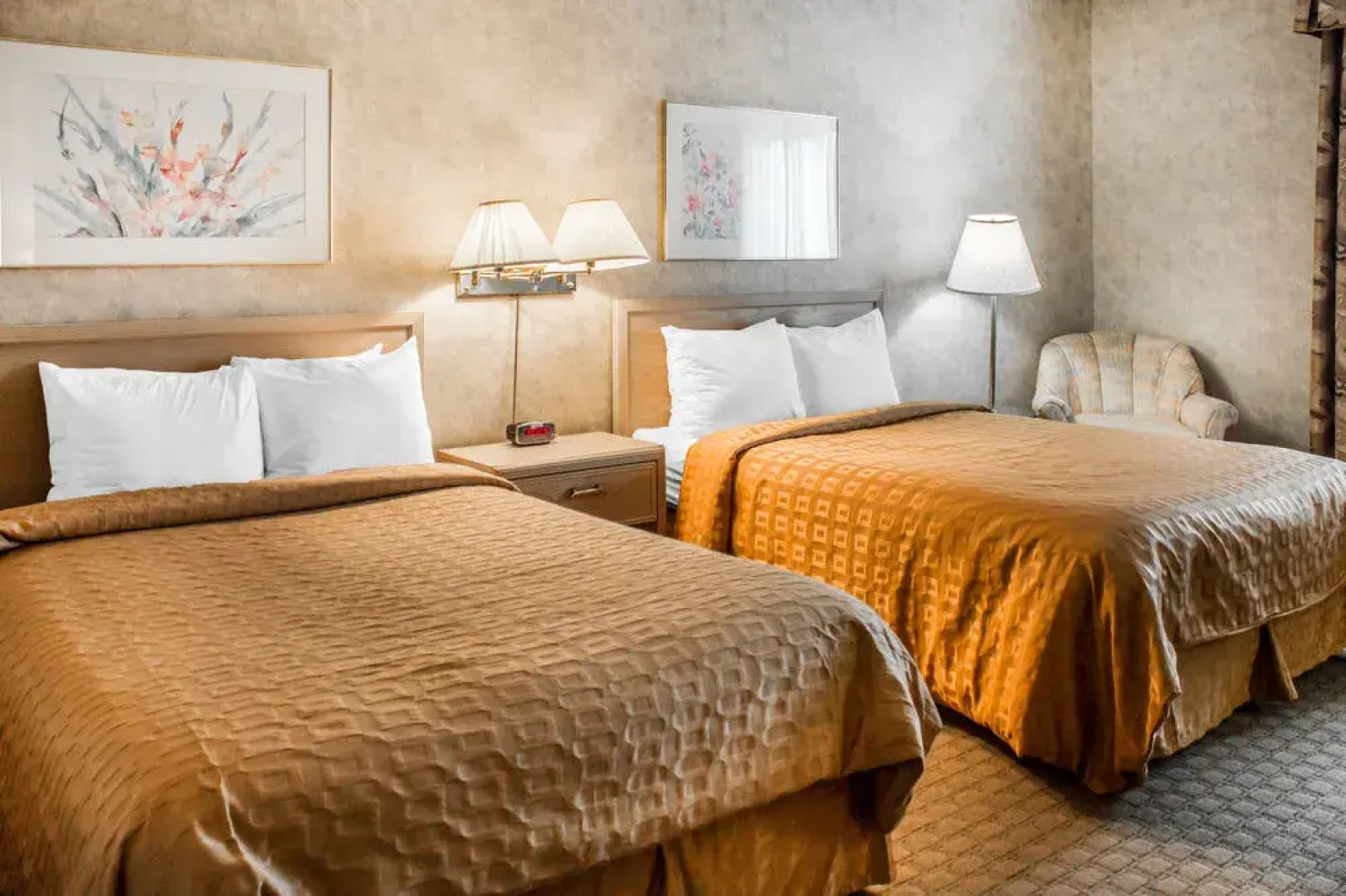 Ramada by Wyndham Bel Aire Erie