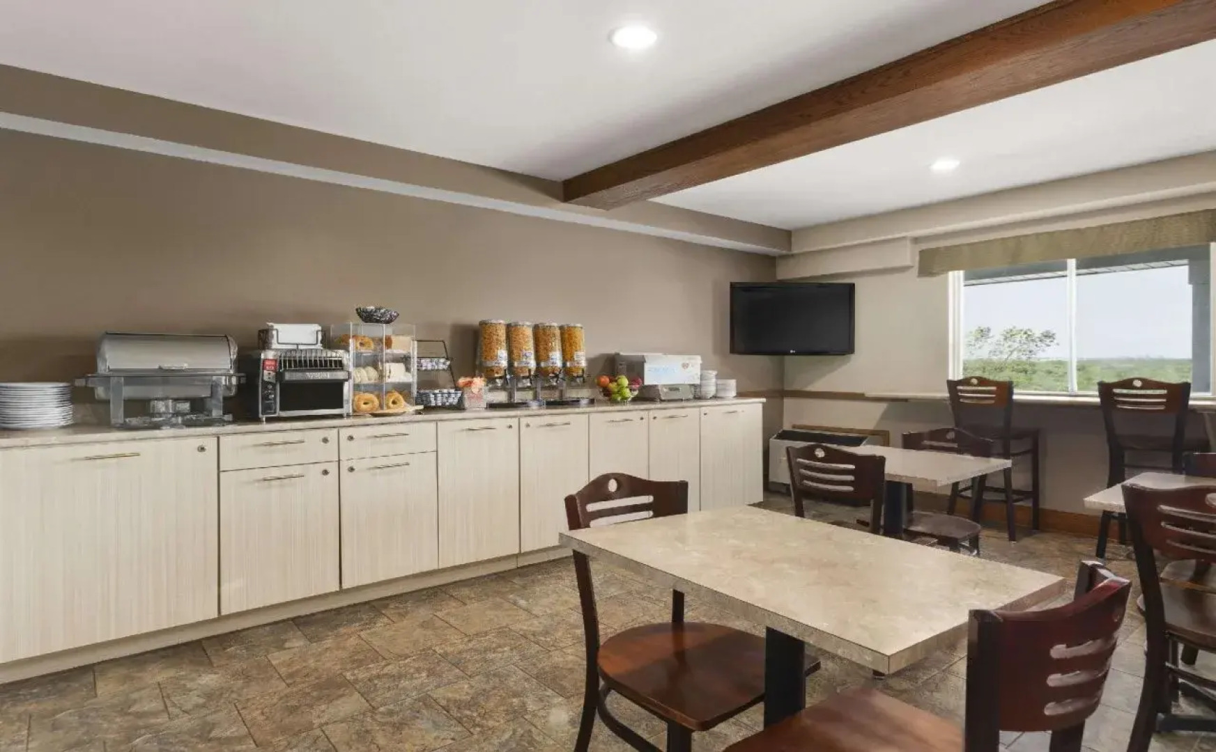 Travelodge Suites Dartmouth