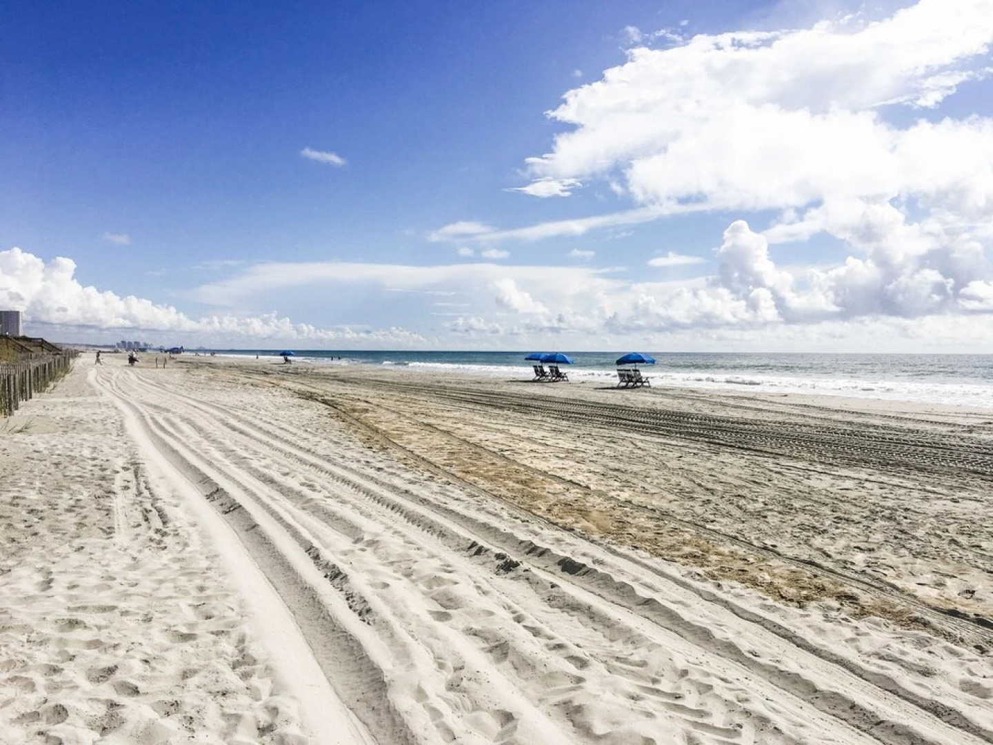 1027 North Sea Bridge Court Home 3 Bedrooms 2.5 Bathrooms Home