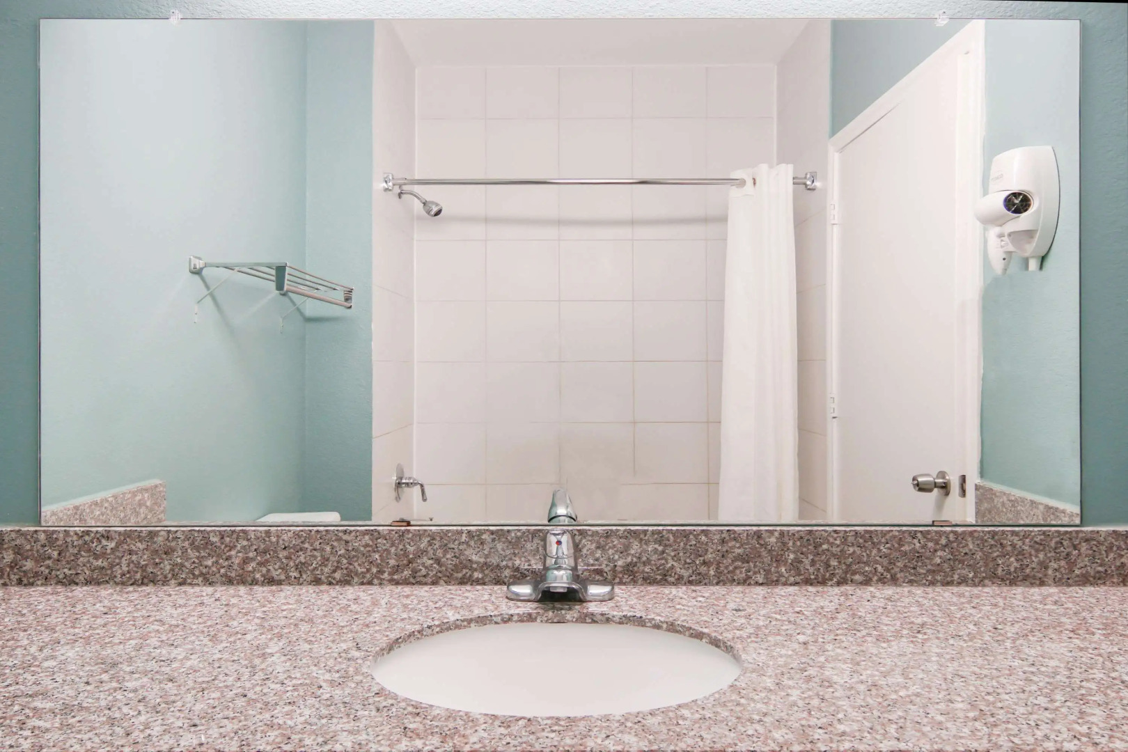 Super 8 by Wyndham Brenham TX