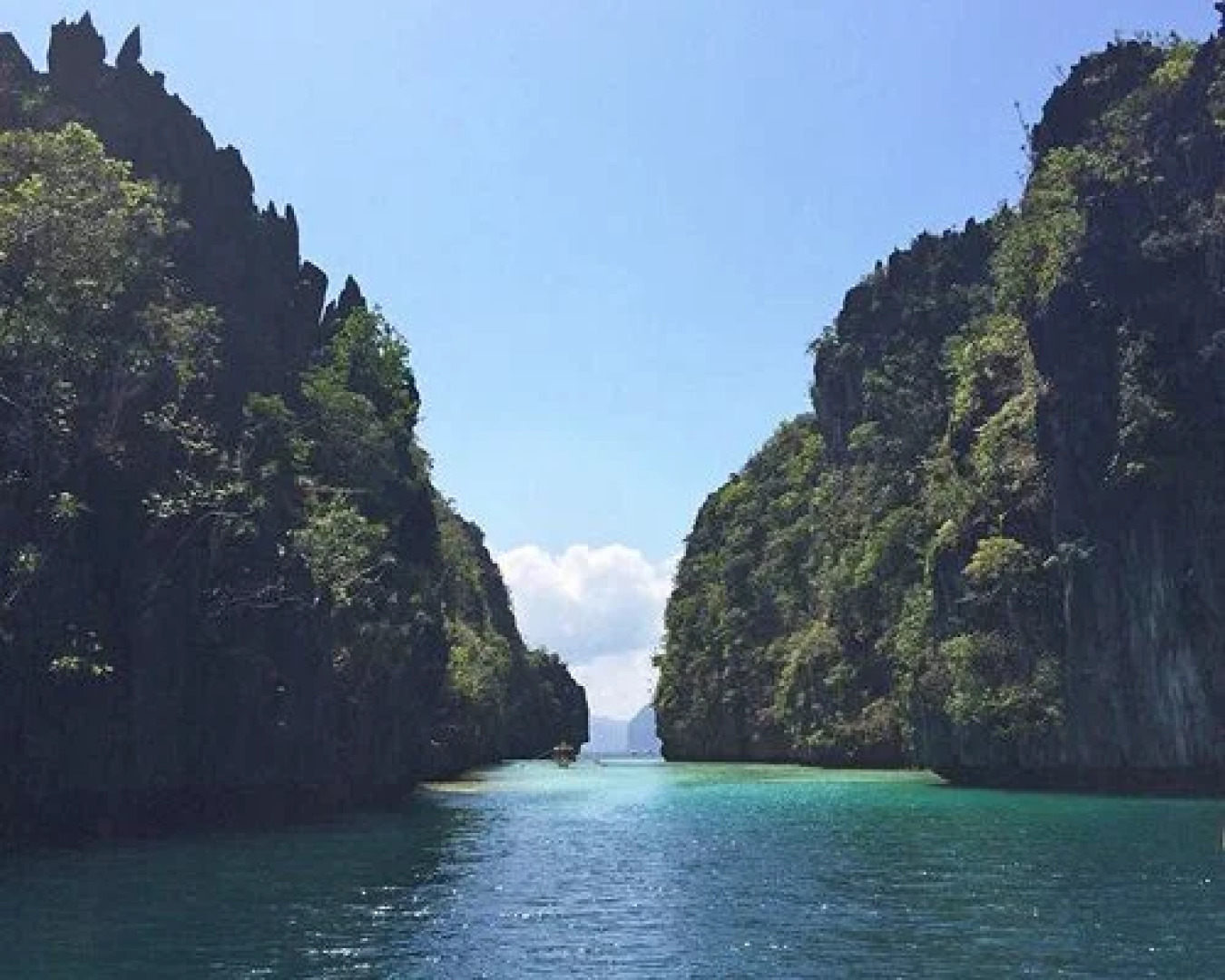 Oceana Bay Resort Vacation and Leisure Club - 4 Nights, El Nido, Palawan, Philippines