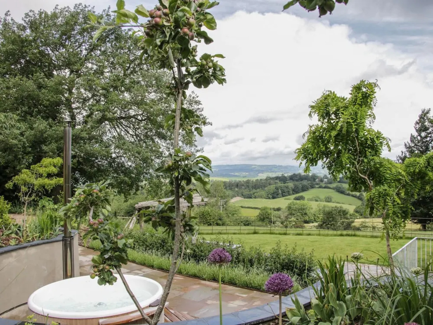 Whitehall Dairy, Montgomery