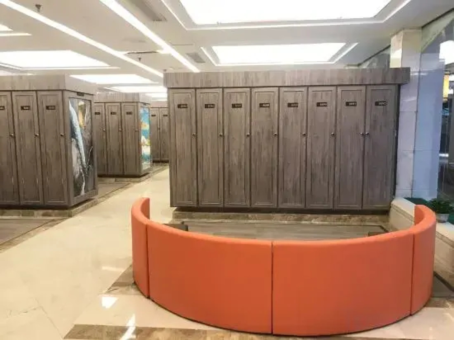 Oriental Hawaii Holiday Hotel