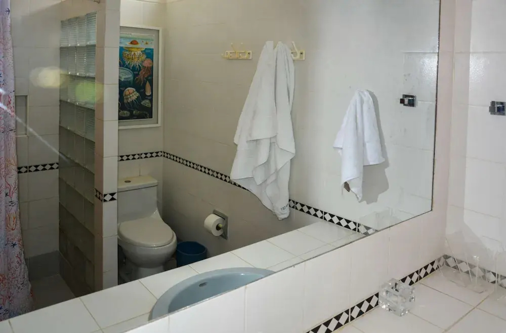 w Modern 5BR With Private Pool in Paracas