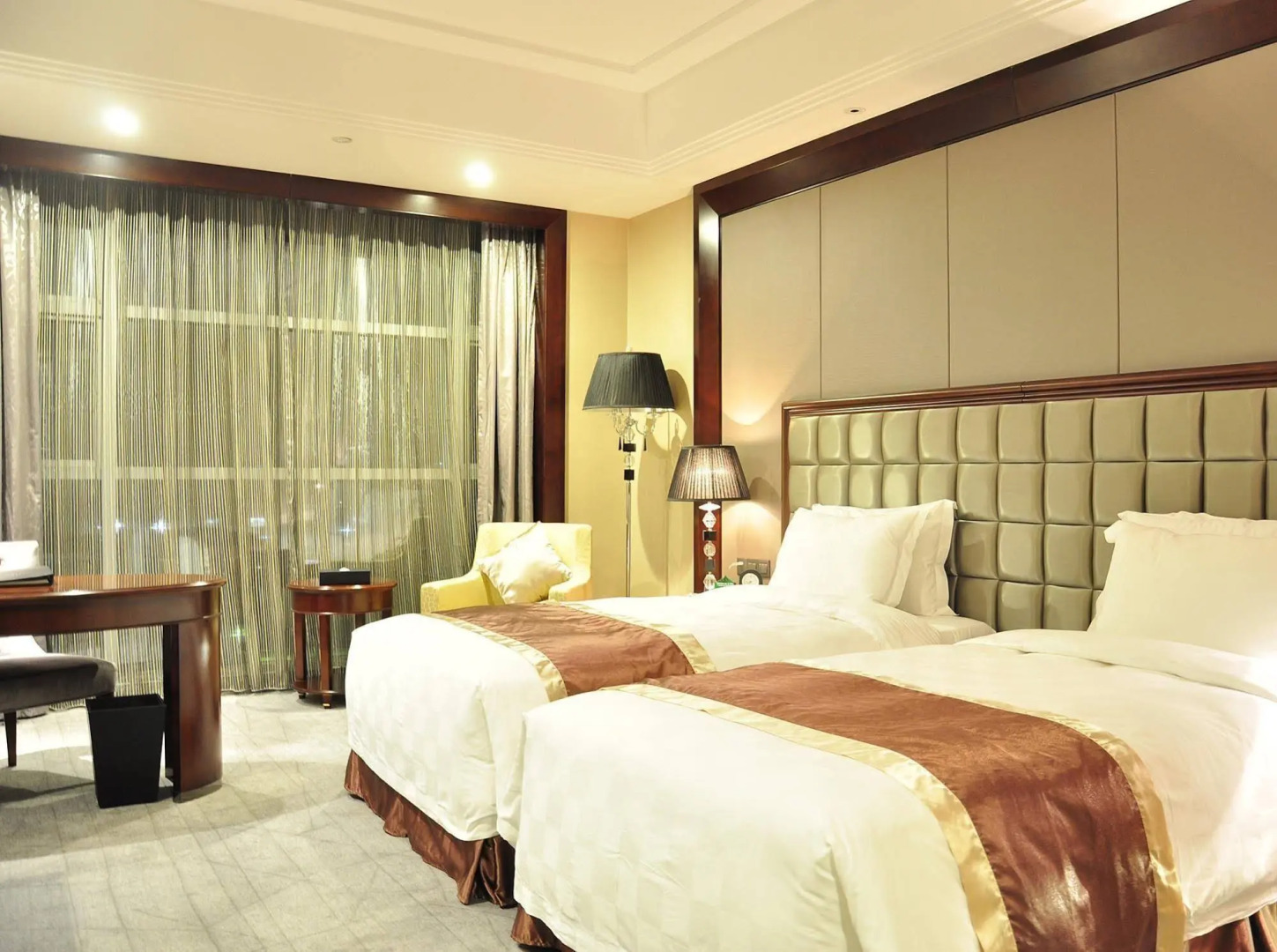 Baohengda International Hotel - Shenzhen