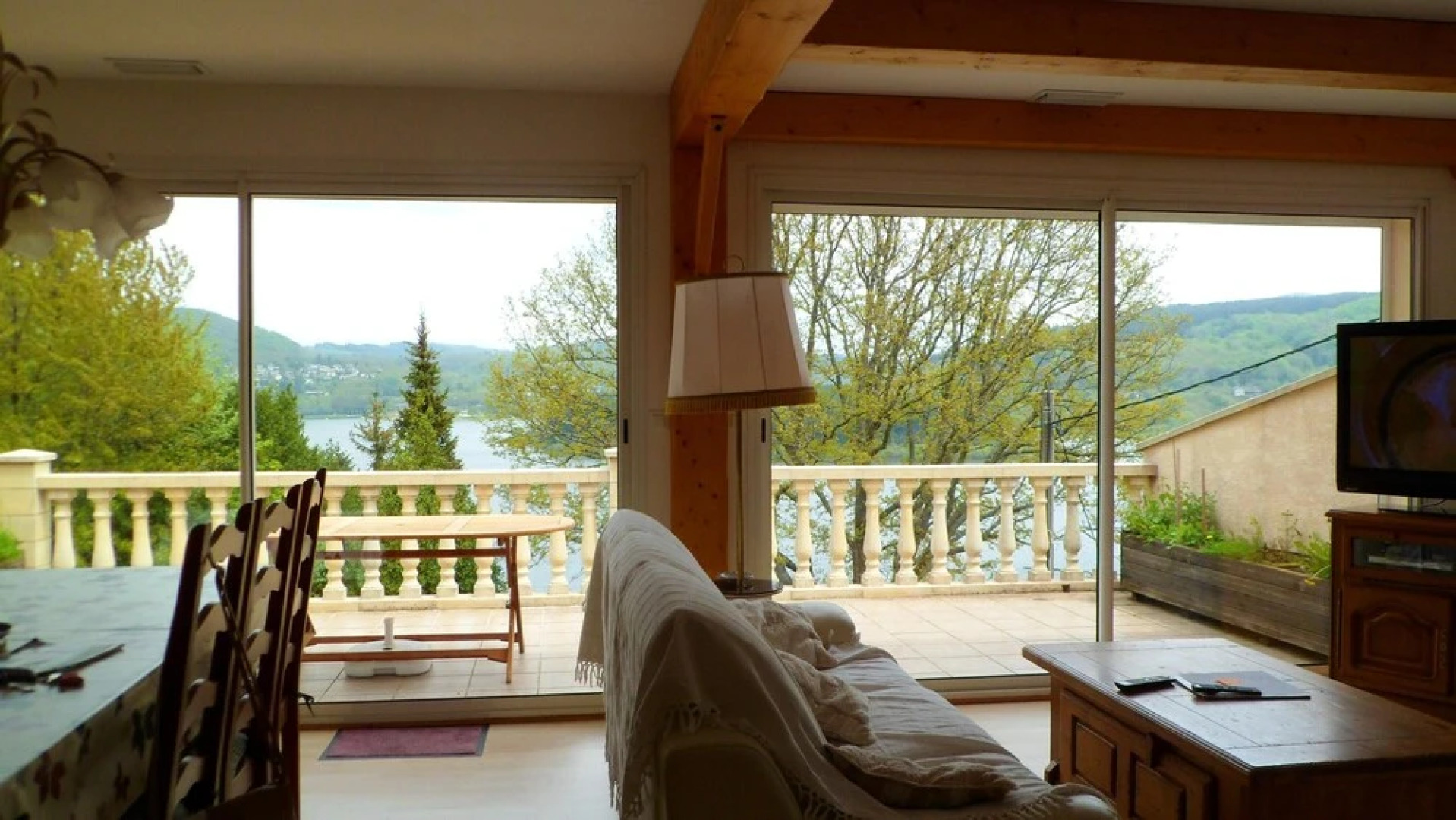 House With 3 Bedrooms in Nages, With Wonderful Lake View and Enclosed