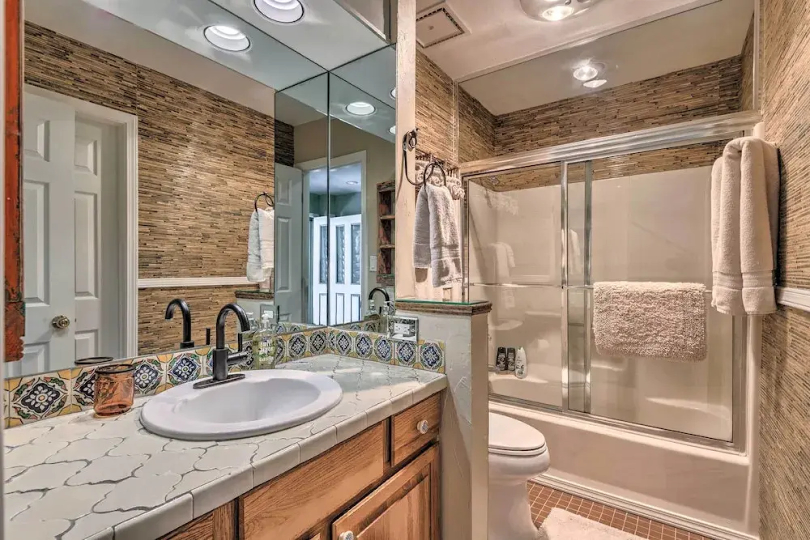 Eclectic Home w/ Deck: 4 Miles to Ski Cloudcroft!