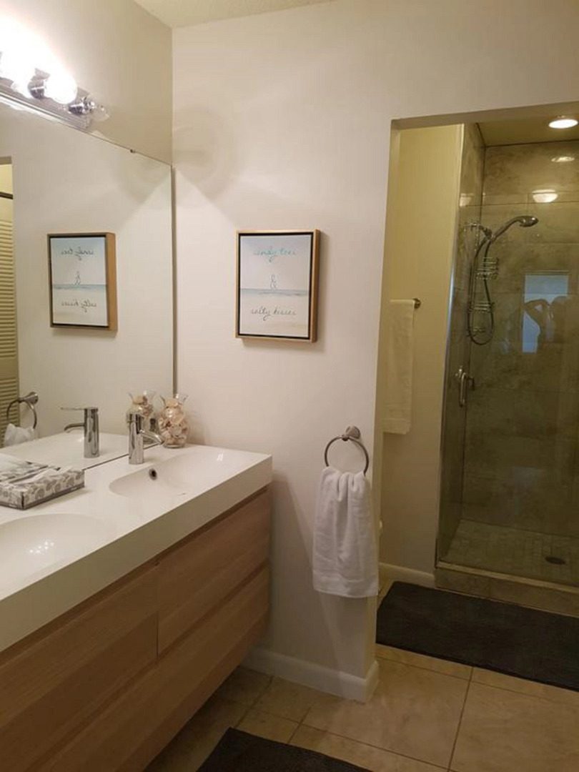 Shorewalk Vacation Villas