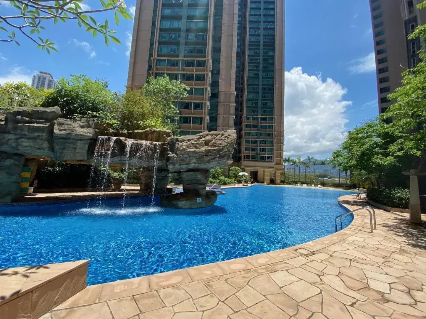 Rambler Garden Hotel