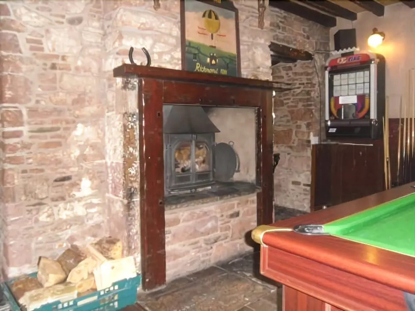 Horse and Hound Country Inn