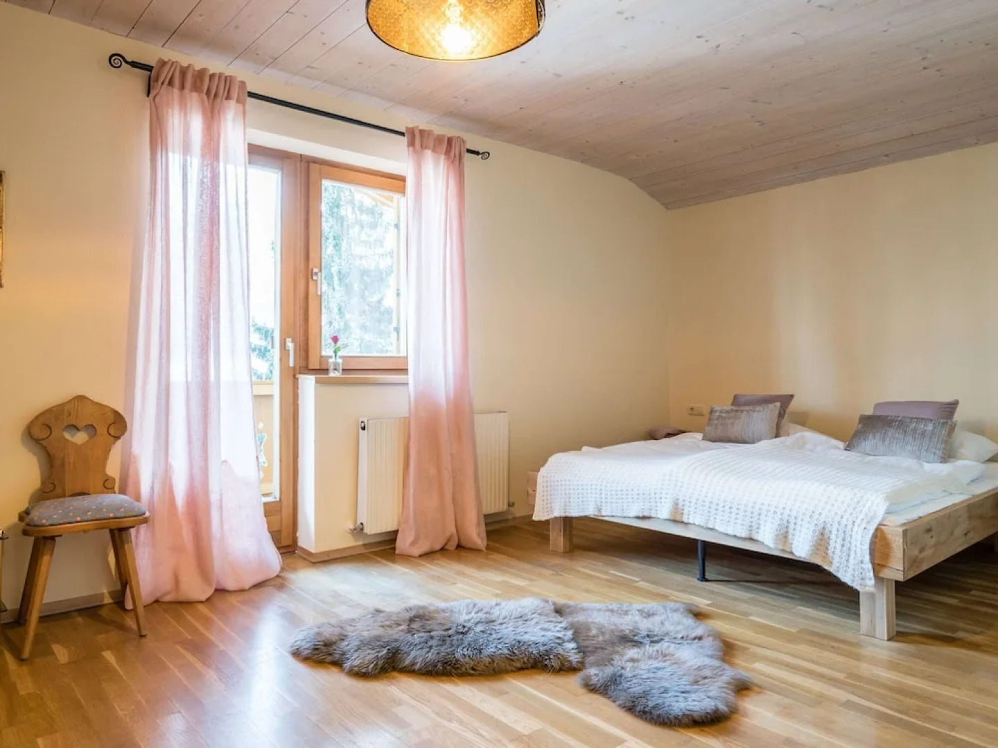 Boutique Holiday Home in Kirchberg with Hot Tub