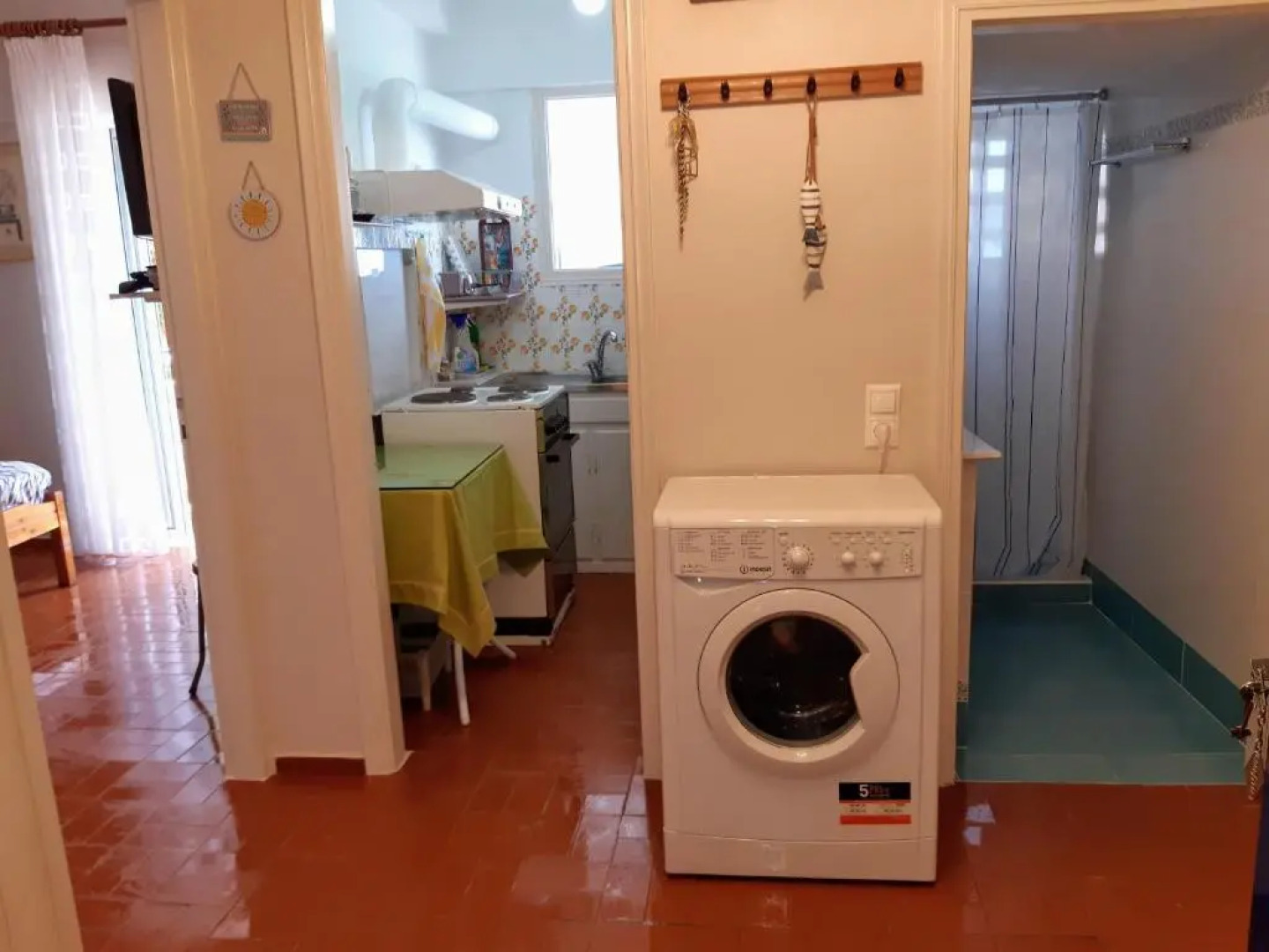 Nea Styra seafront apartment with stunning view