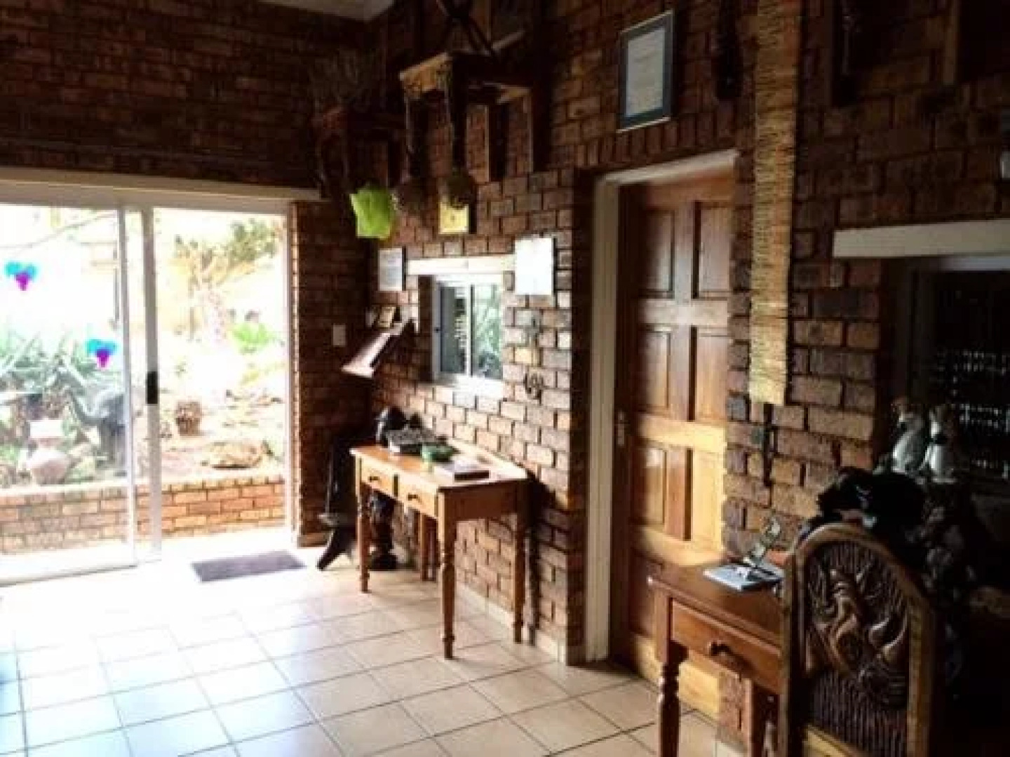 Ange B&B and Guesthouse