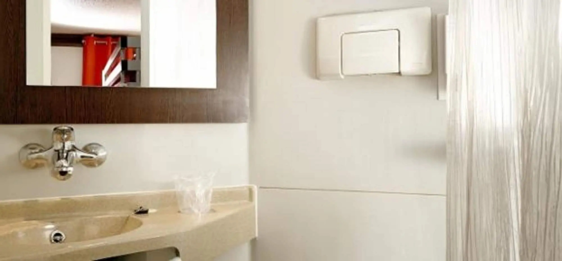 Premiere Classe Bourges (6 kms du centre-ville)