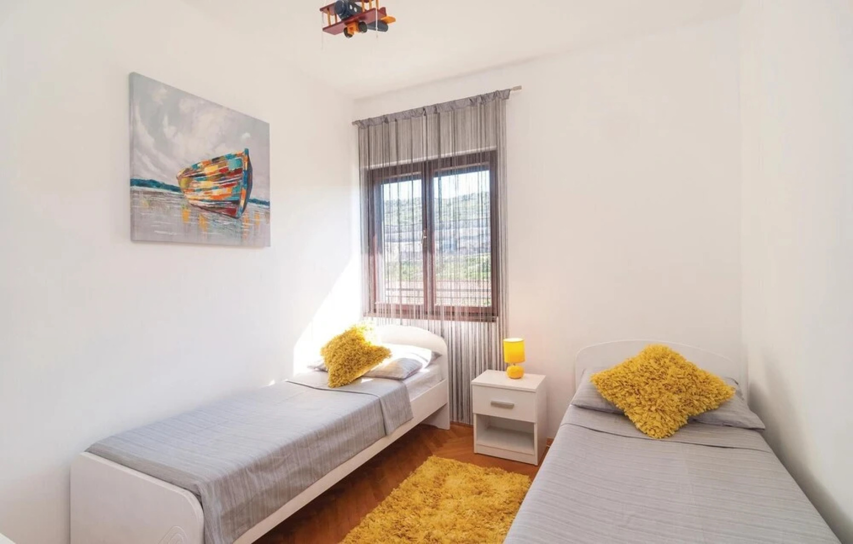 Nice Home in Srinjine With Wifi and 3 Bedrooms