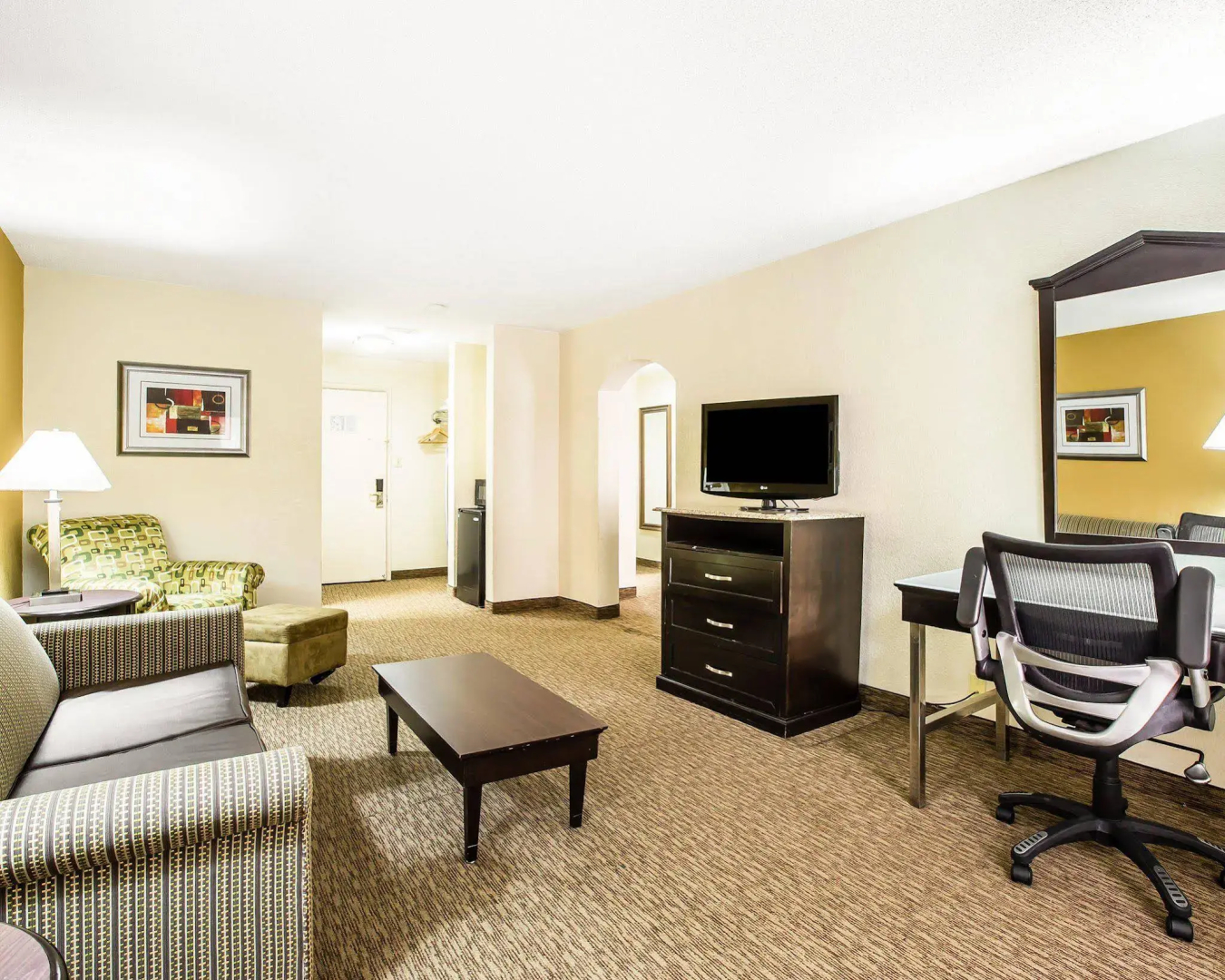 Quality Inn & Suites - Greensboro-High Point
