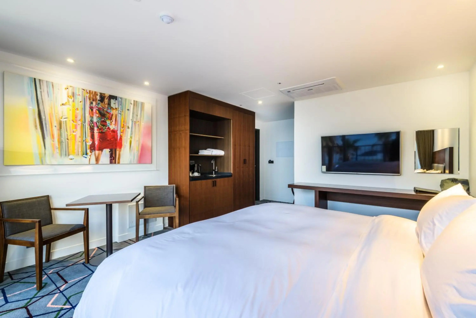 Augila Hotel Jeju Oceano Suites