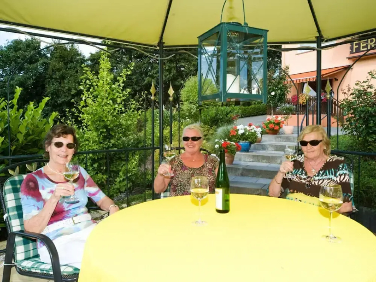 "moselblick" Modern Retreat