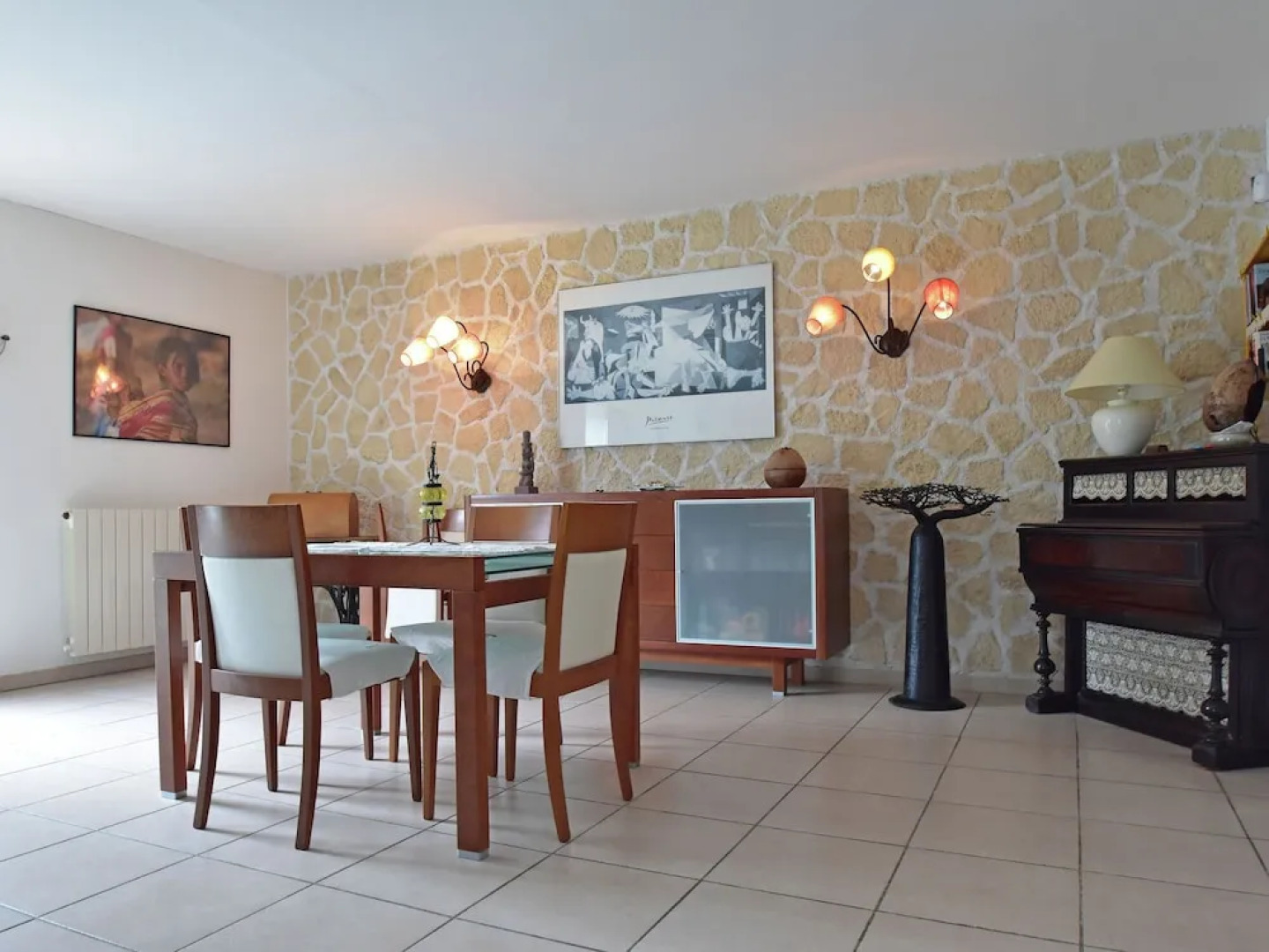 Stylish Holiday Home With Private Swimming Pool and Large, Enclosed Garden