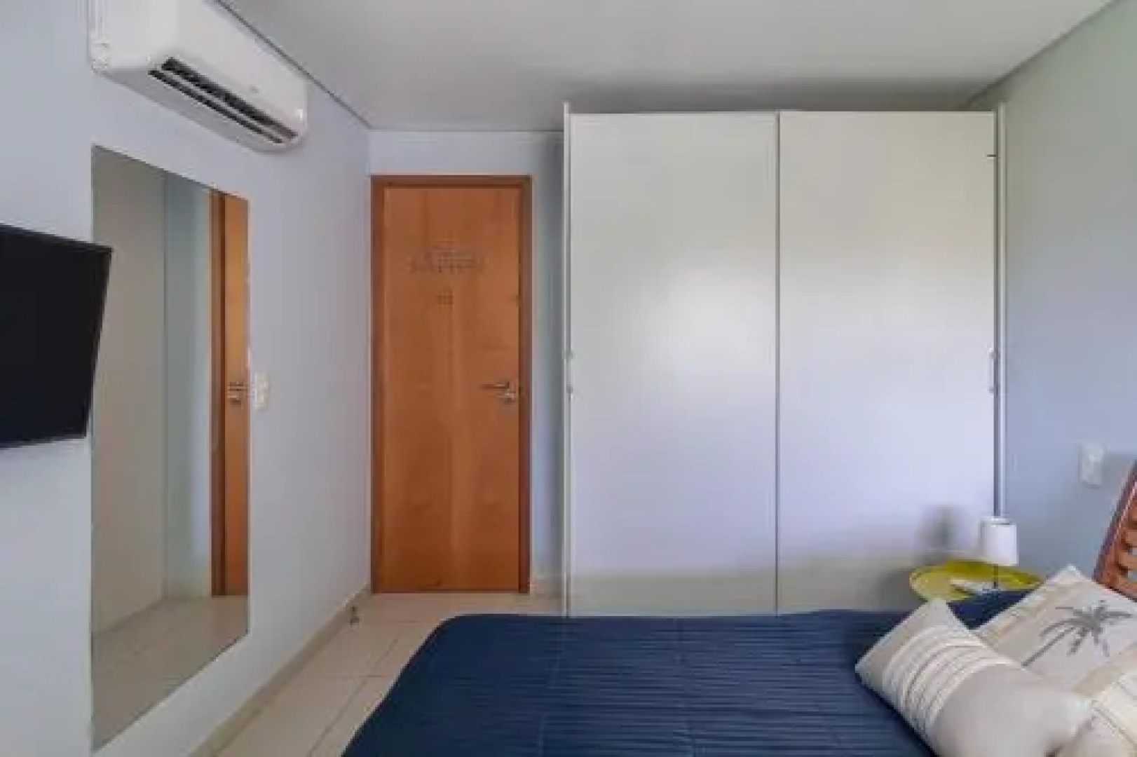 Carneiro Beach Resort 305