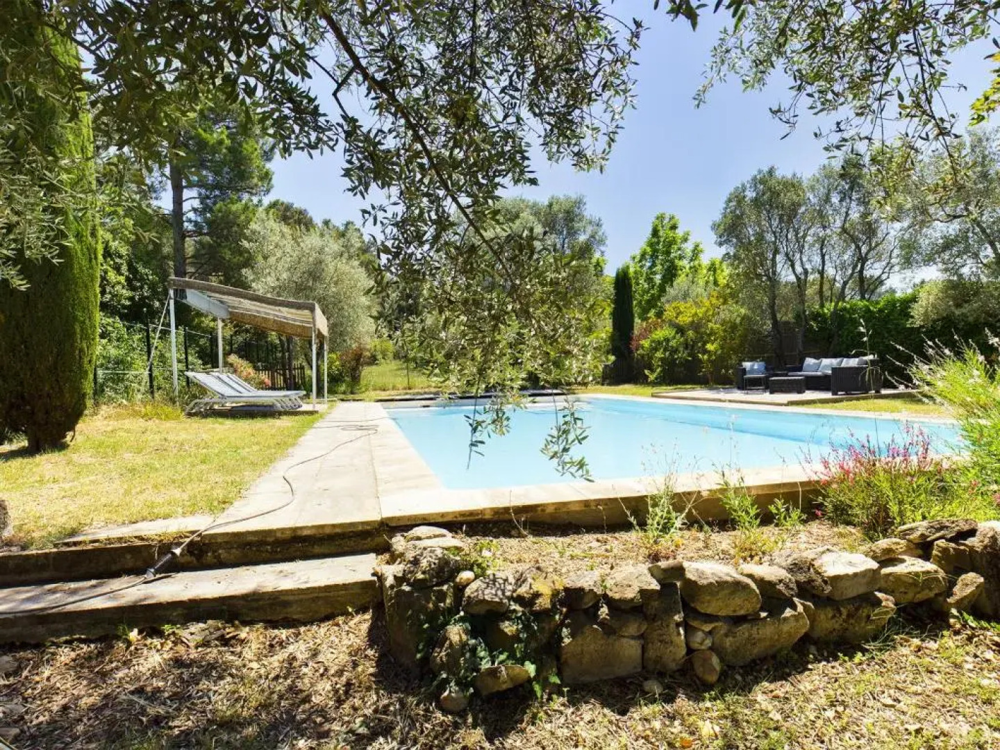Maison Mas-Blanc-des-Alpilles, 7 pièces, 8 personnes - FR-1-599-9