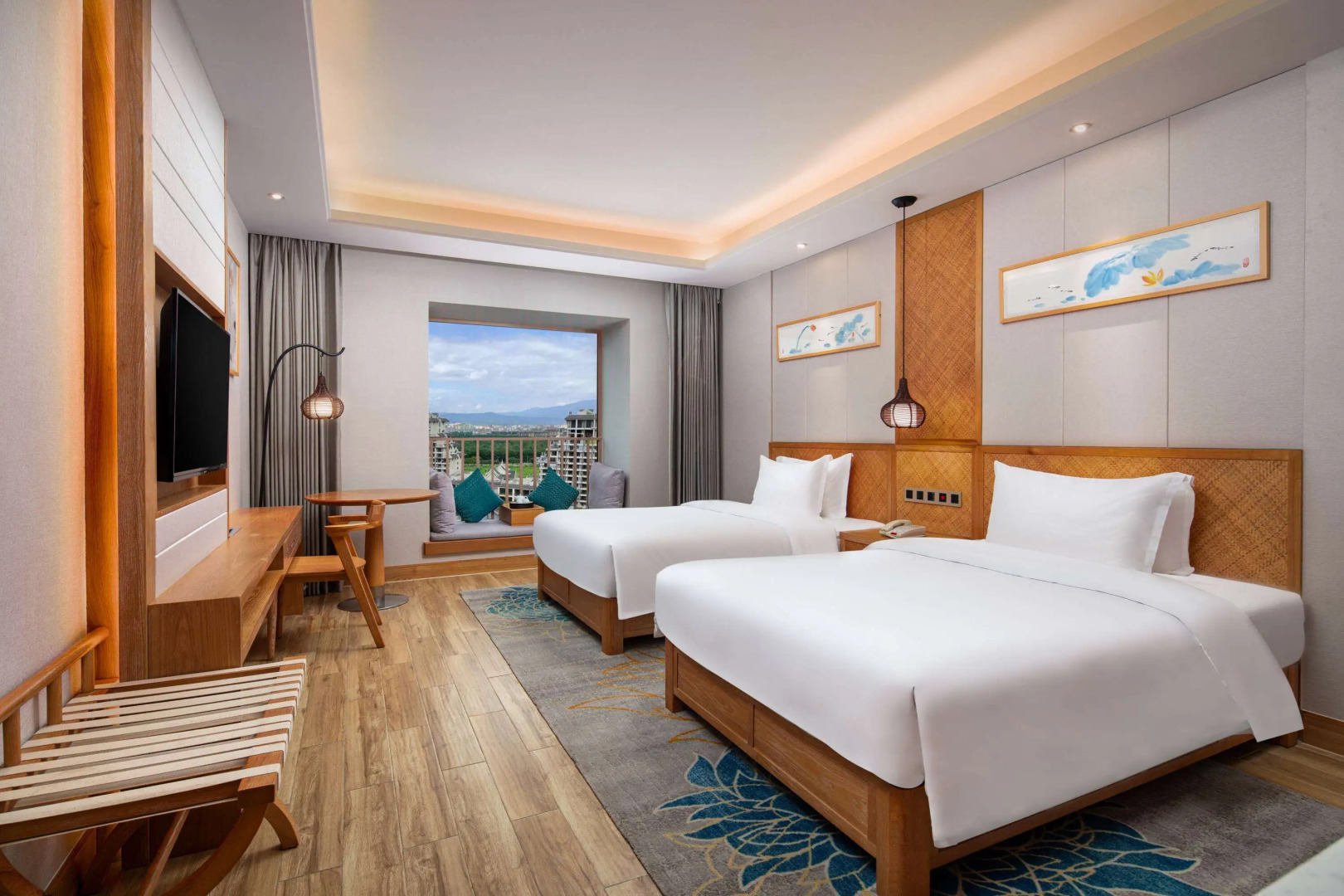 Days Hotel by Wyndham Jinghong Downtown