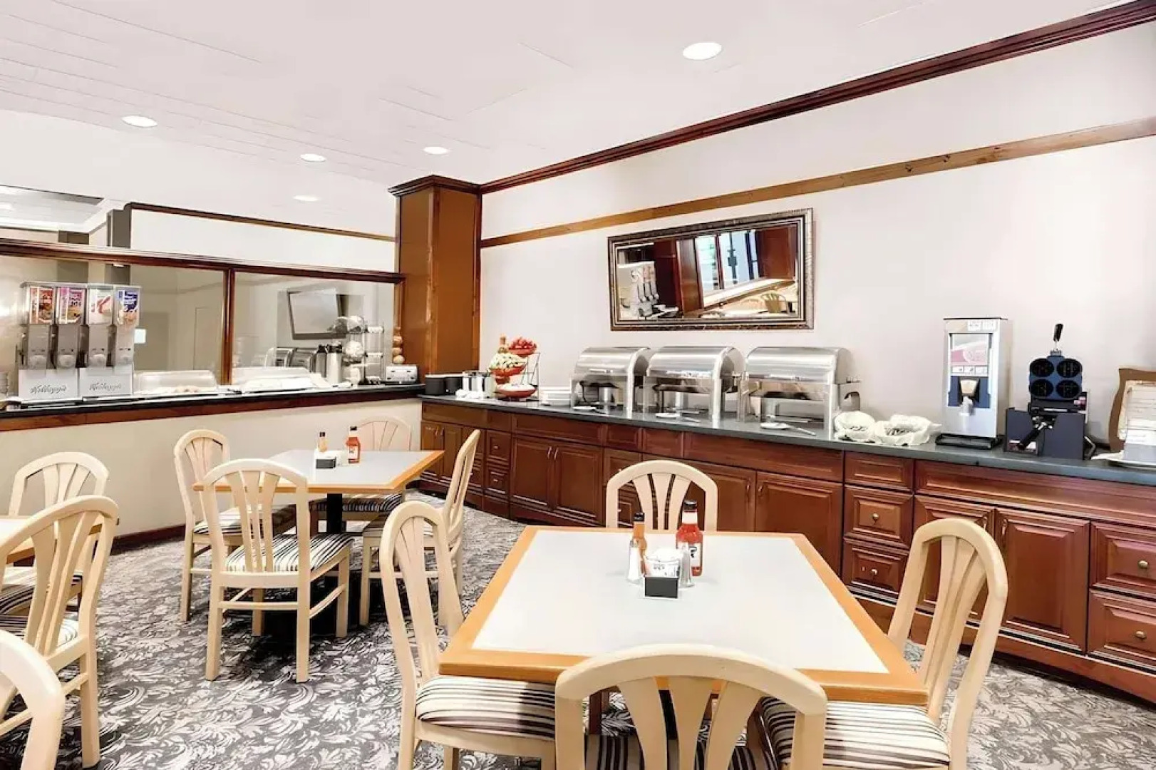 Ramada Wyndham Lansing Conference Center