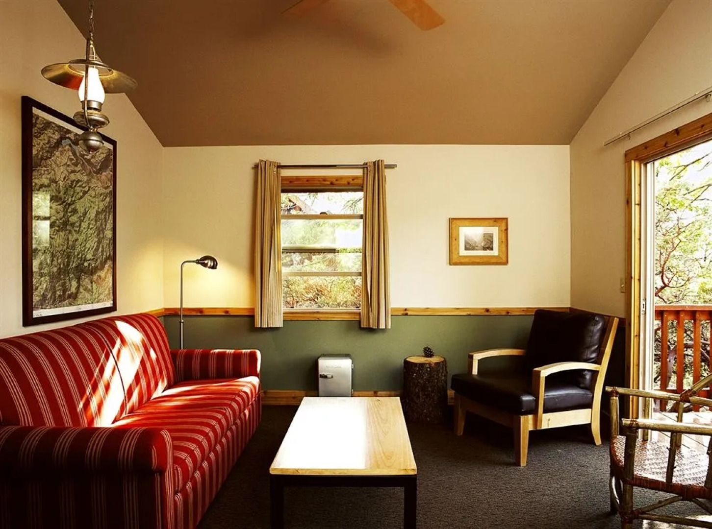 Evergreen Lodge At Yosemite