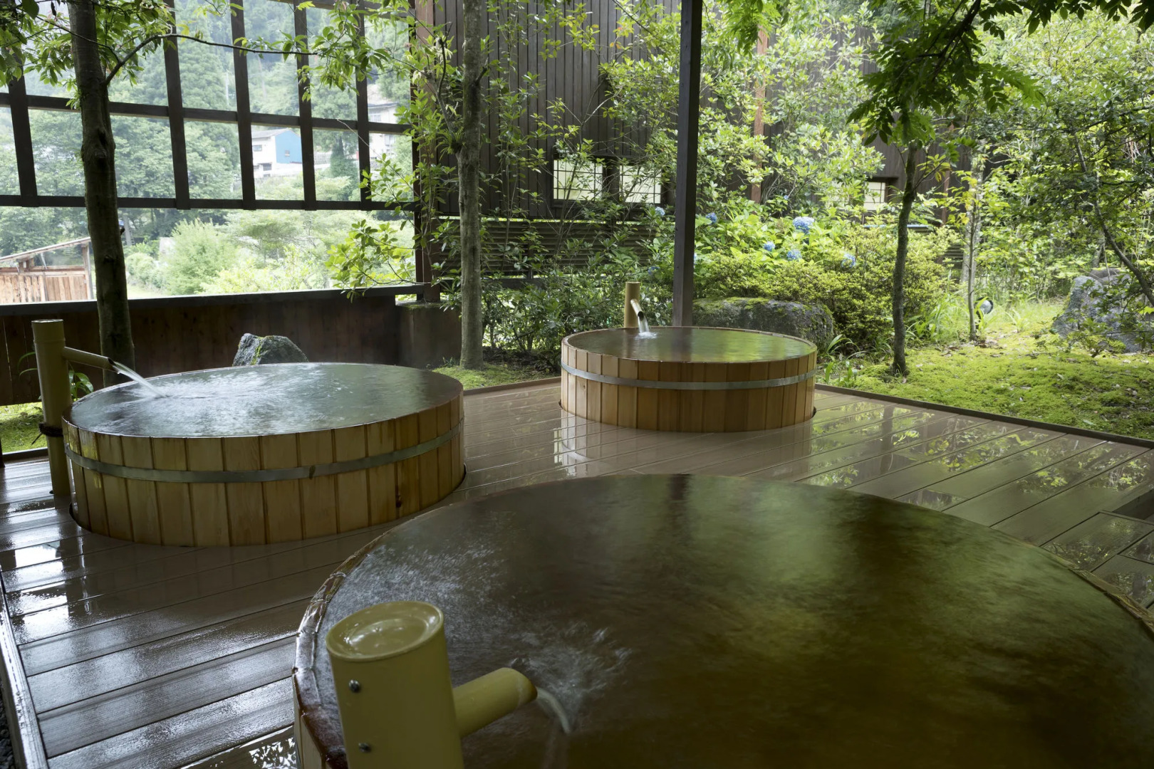 Tsuetate Keiryu no Yado Daishizen