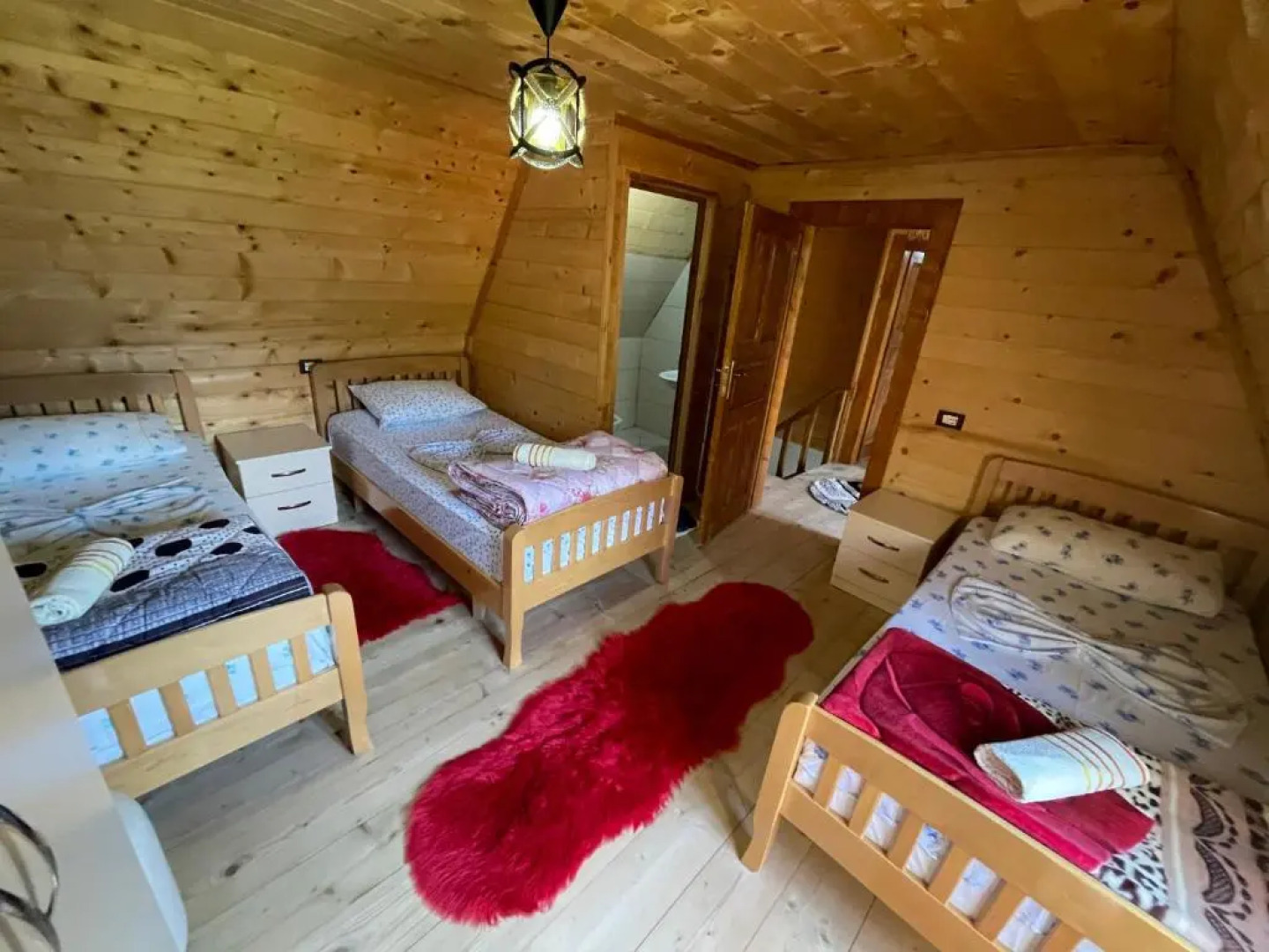 Guesthouse "Gjin Thana"