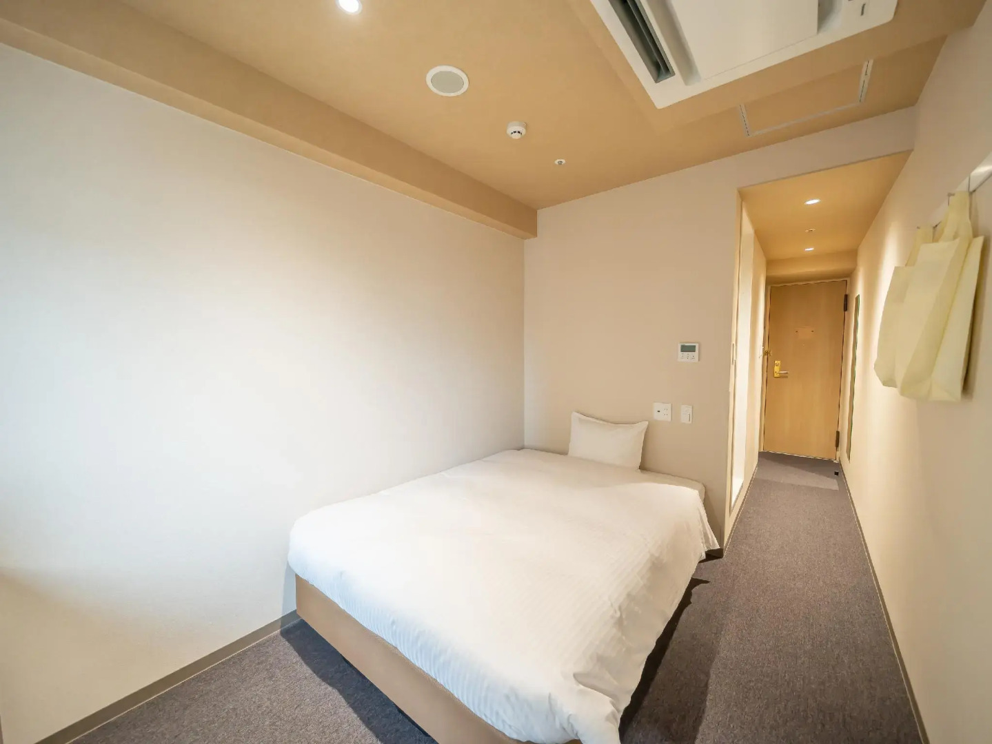 Shinsaibashi ARTY Inn