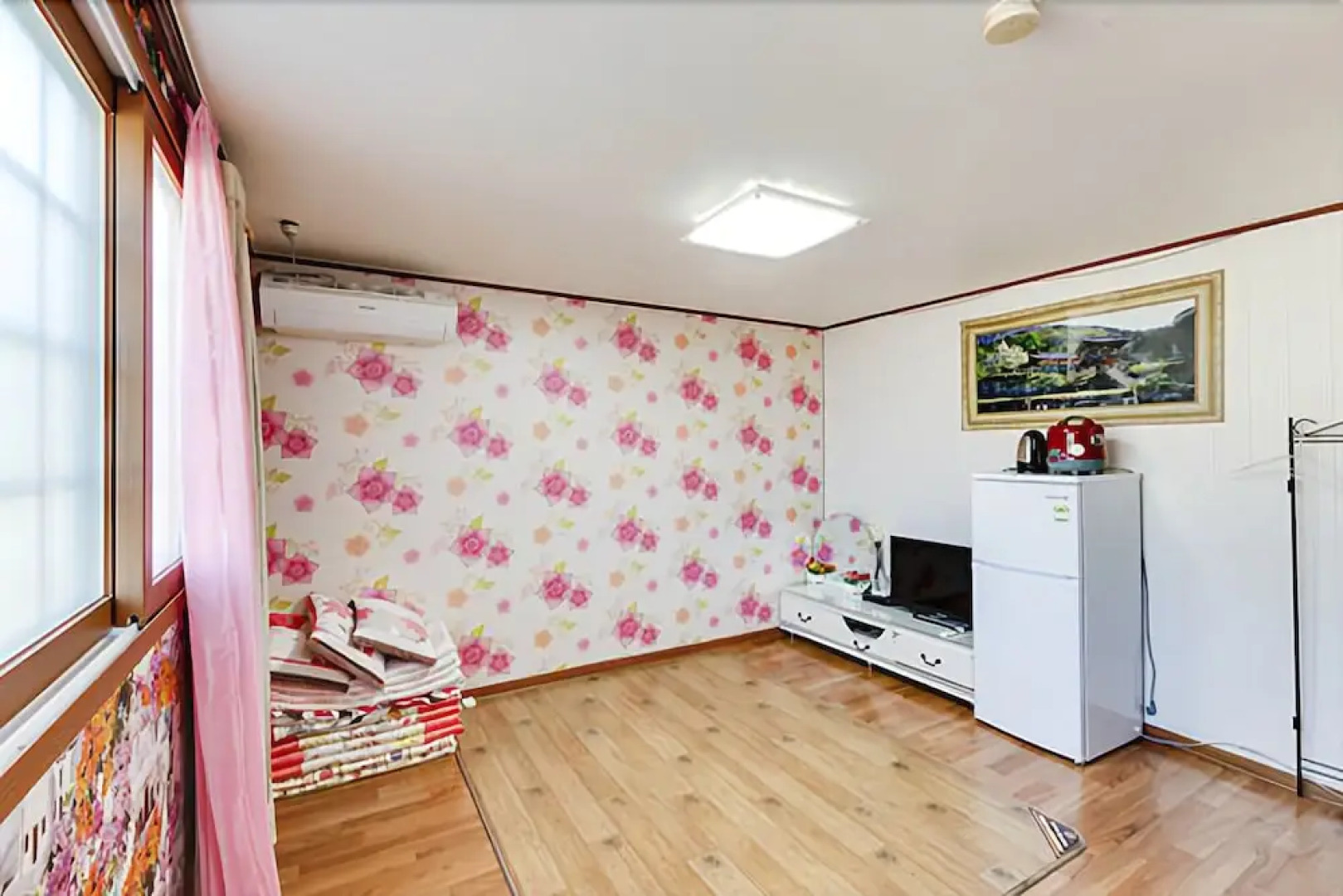 Yeongju Buseoksa Ganeun Gilae Pension