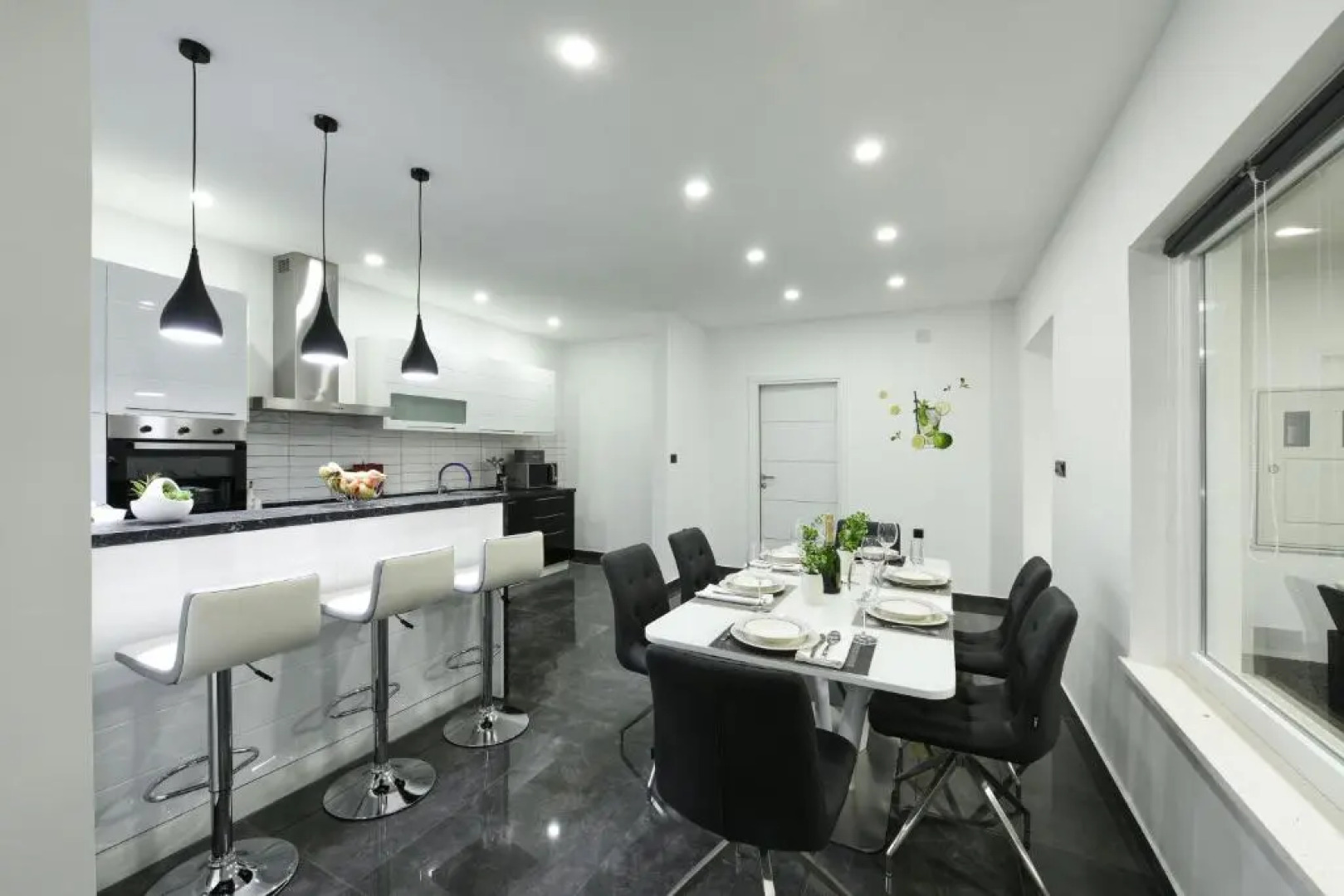 Villa Mare - with HEATED POOL