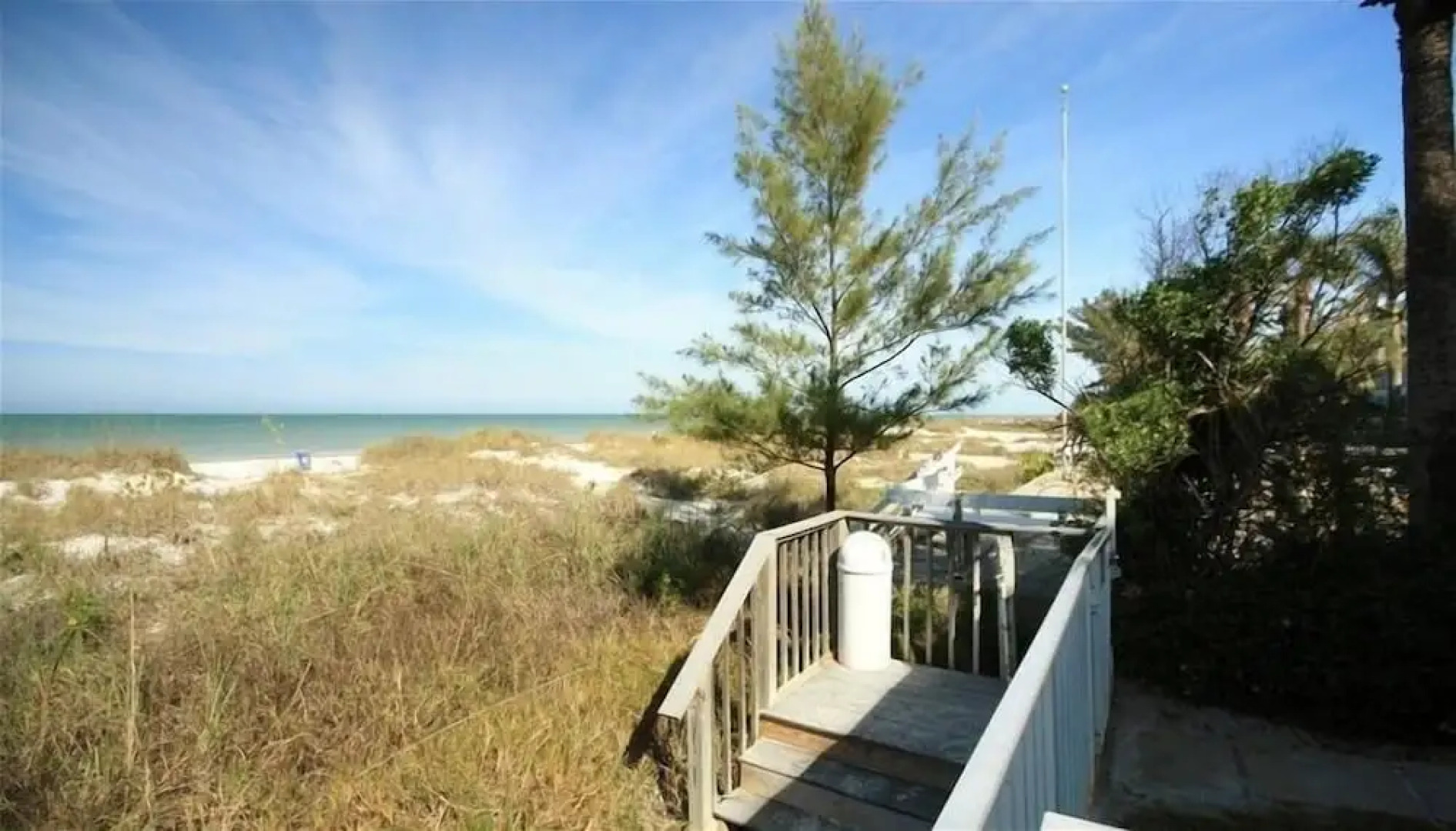 Hamilton 206 2 Br condo by RedAwning