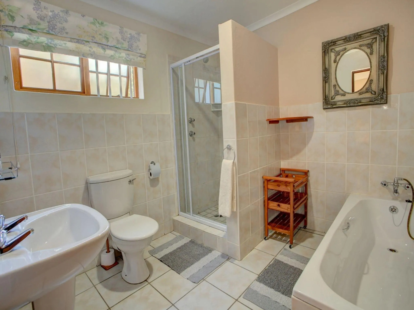 Outeniqua Travel Lodge