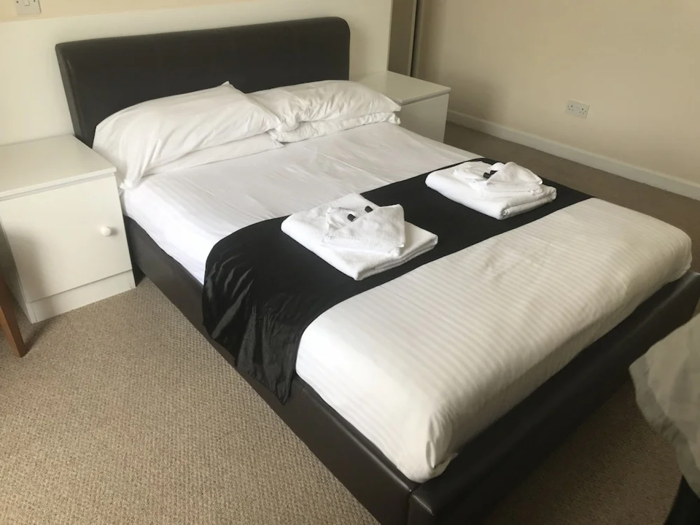 Old Bank House Hotel