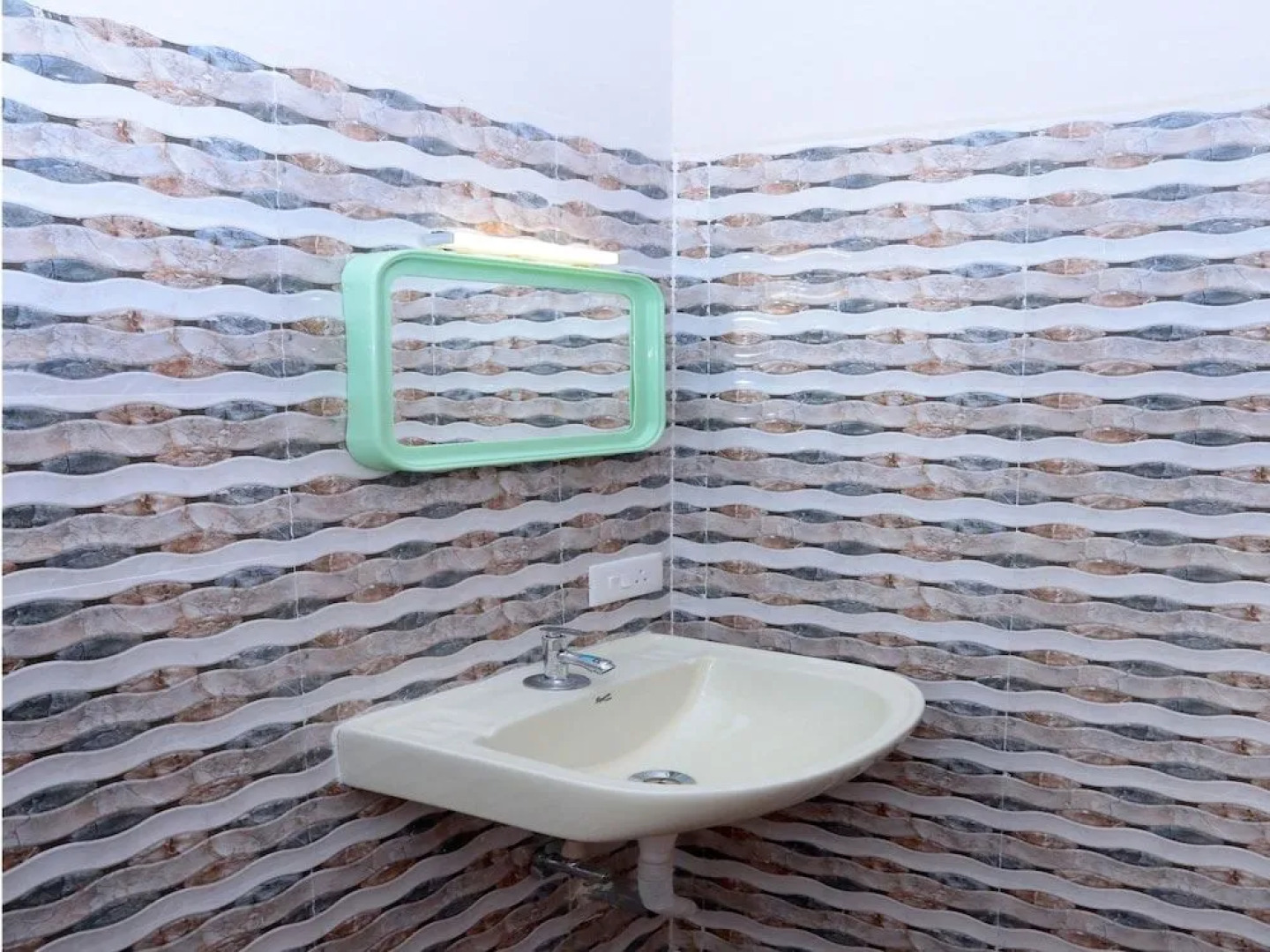 OYO 10840 Hotel Periyar Towers