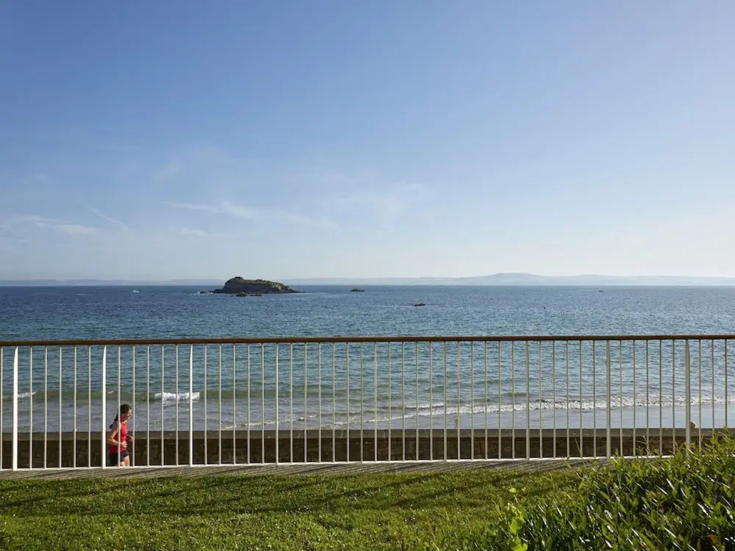 Seafront Apartment Near a Beach