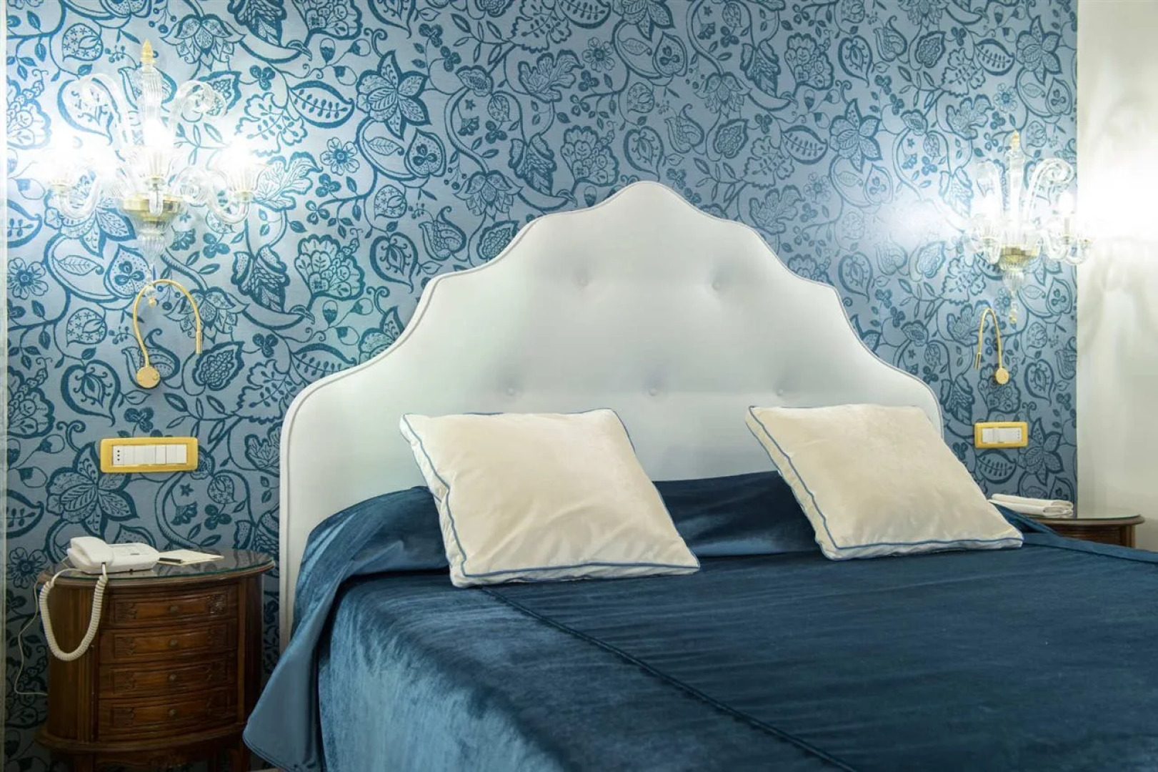 Hotel Savoia & Jolanda