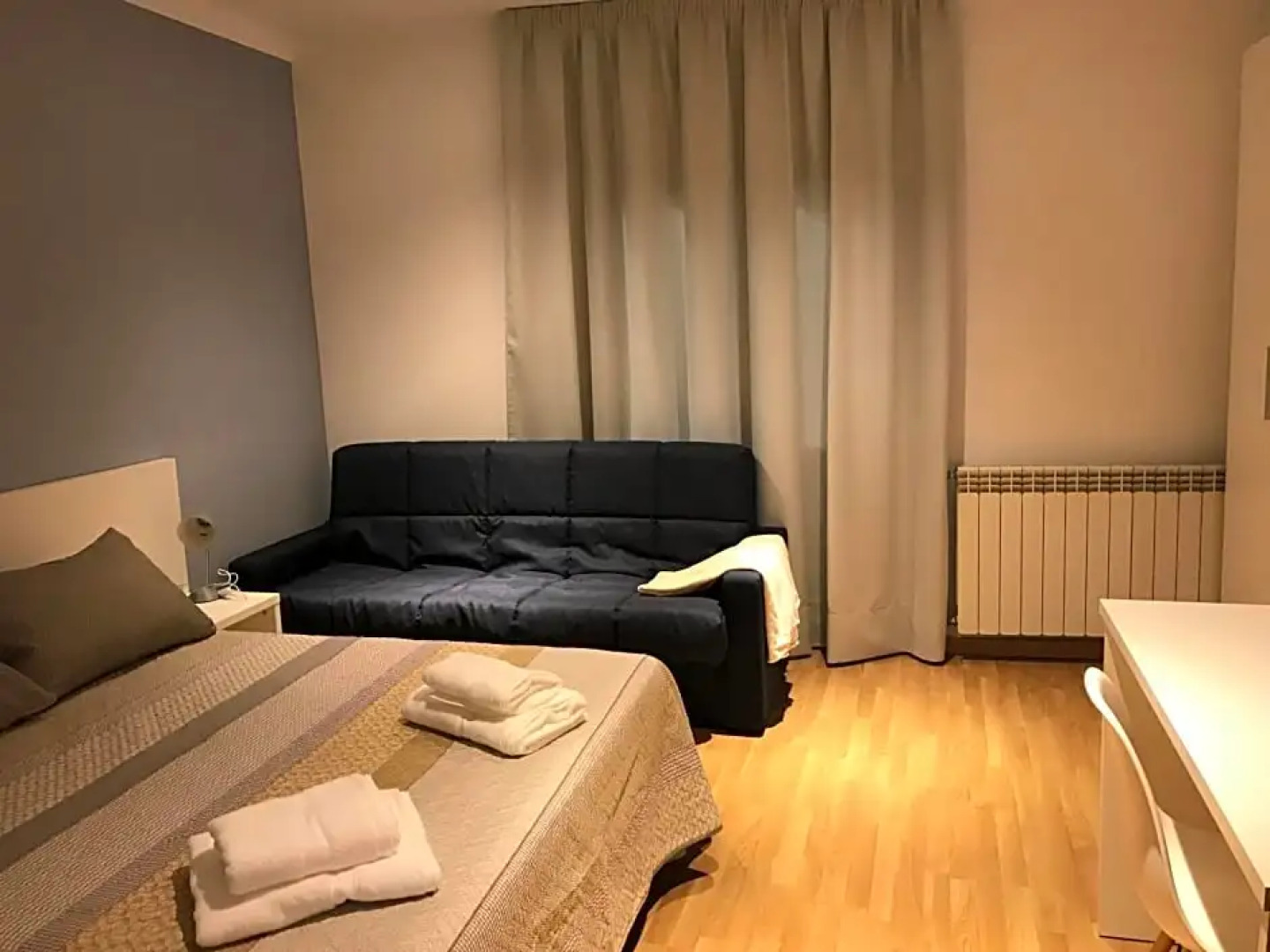 Hostal Casiano Camarasa