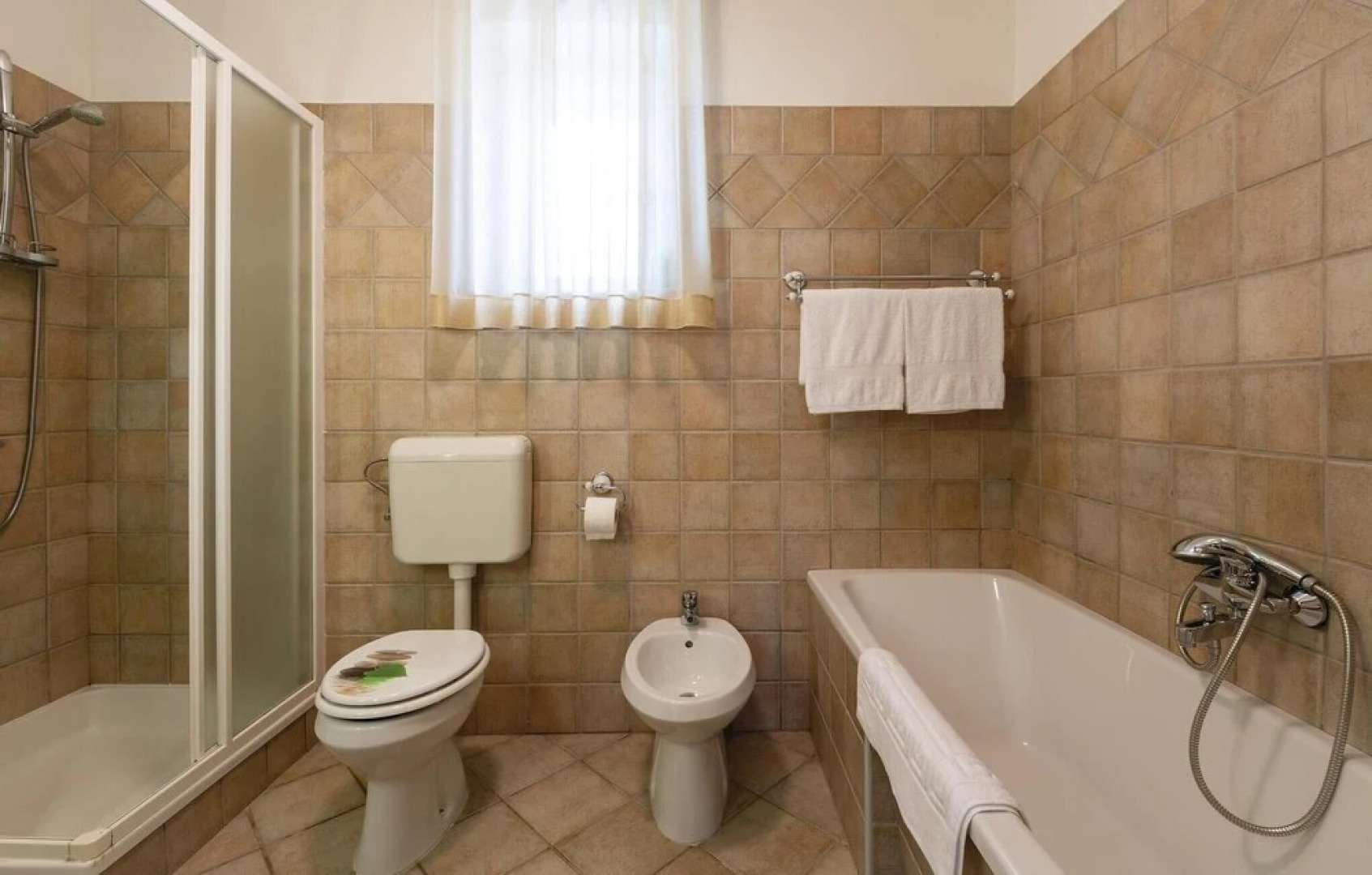 Amazing home in Hrboki with WiFi and 4 Bedrooms