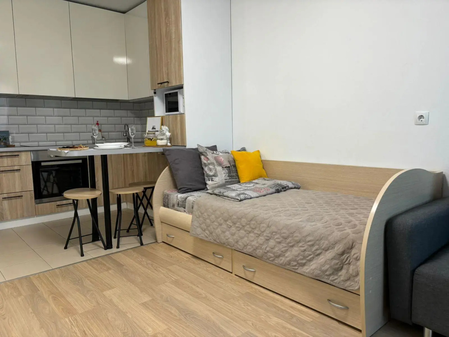 BestHome (БестХоум) на улице Лескова 36