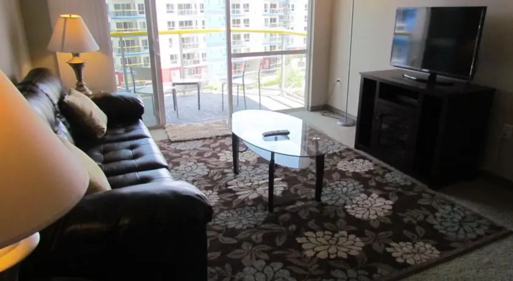 Walk to the Beach! Resort Style , Up to 6 people - Marina del Rey