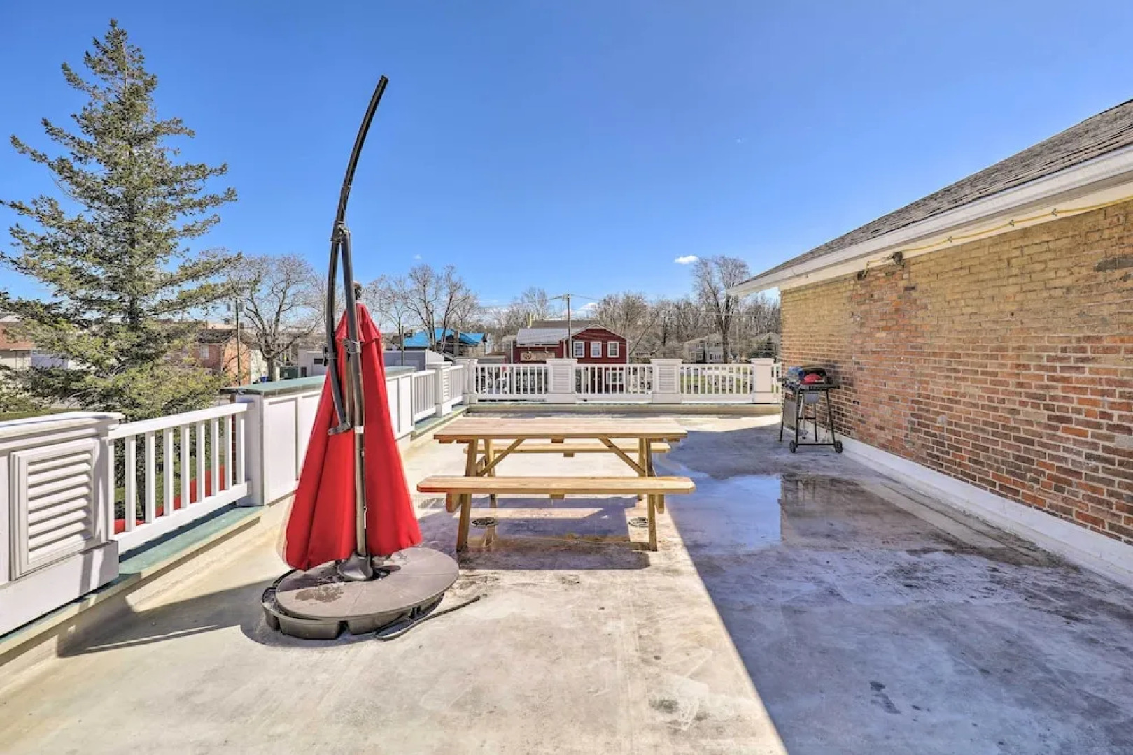 Downtown Canandaigua Apt: 1 Mi to Lake & Pier!