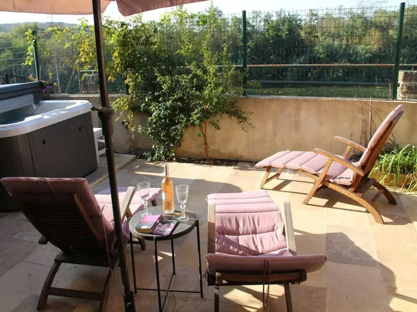 Scenic Villa With View of the Gardon River