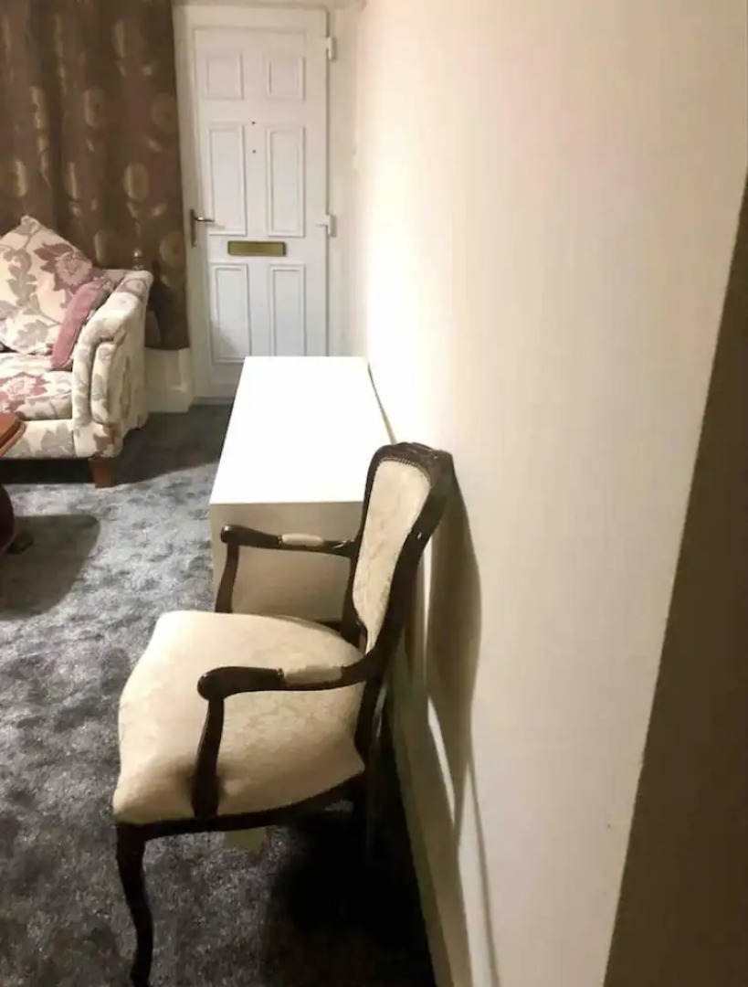 Ac Lounge 115 1-bed Apartment in Rochford