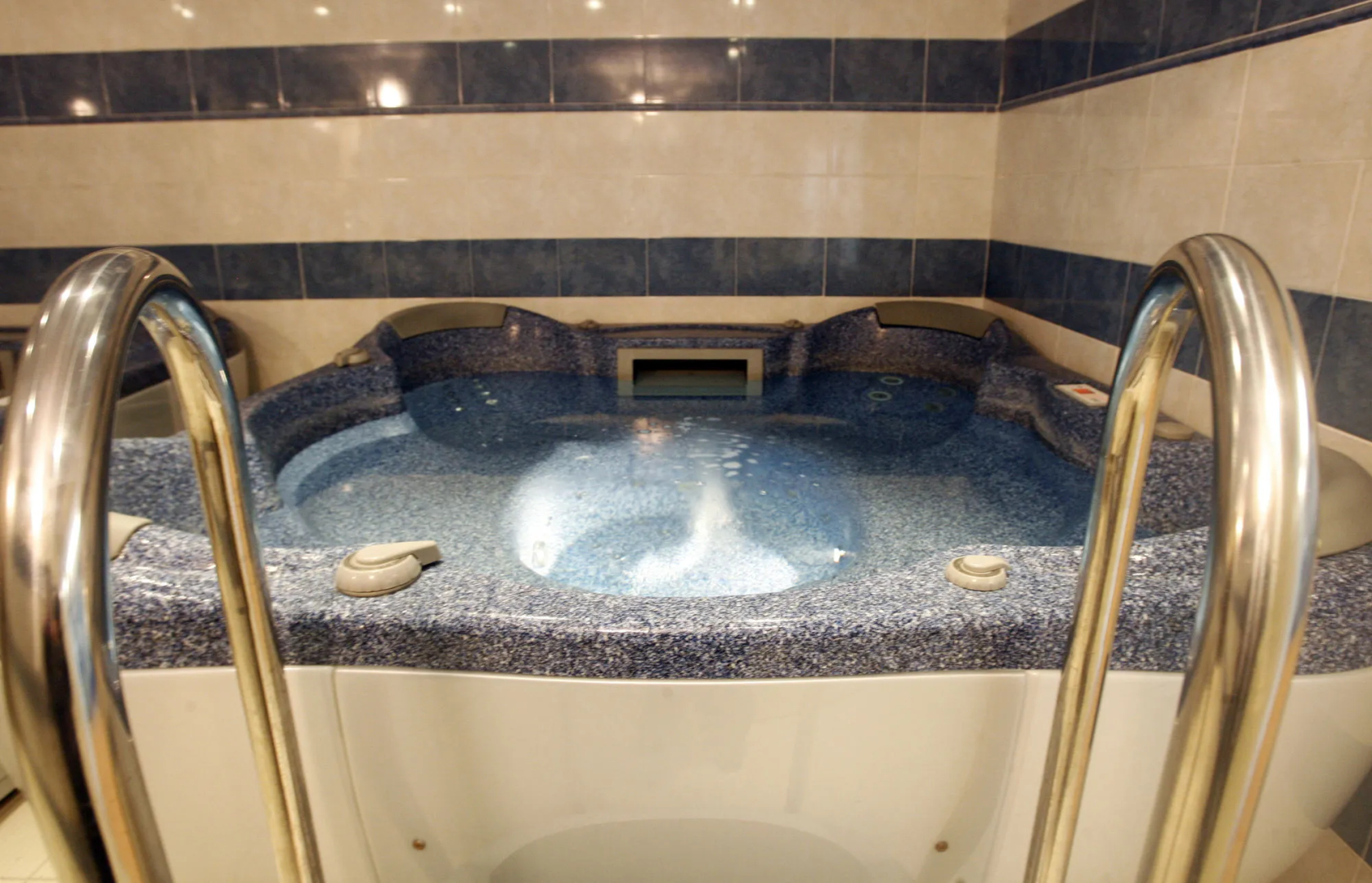 Sea View Resorts & Spa