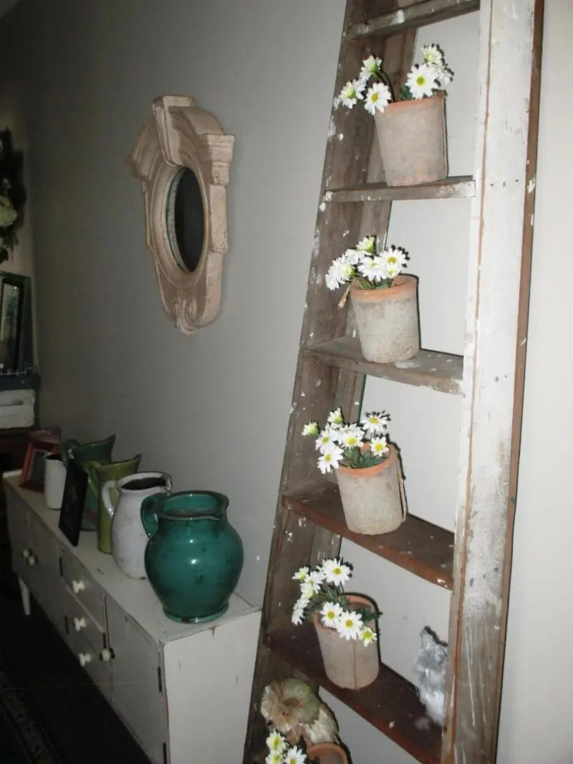 Fat Owl Motel, Bar & Eatery